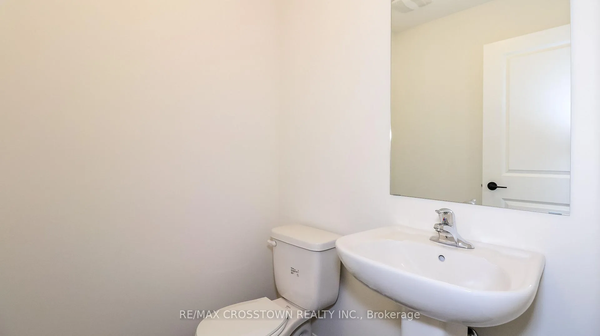 Photo 9 of Unit (Unit 6), 1227 Corm Street, Innisfil, Alcona — HOMEH