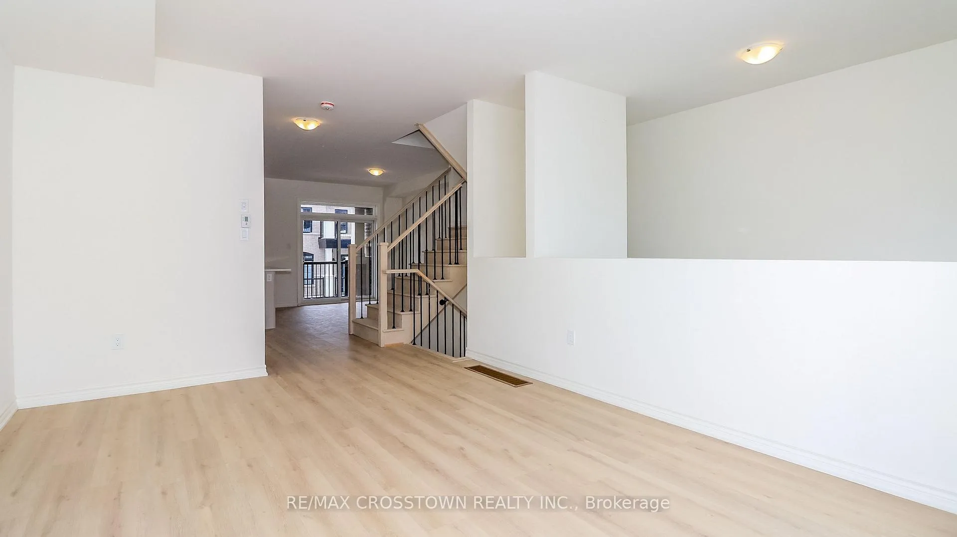 Photo 12 of Unit (Unit 6), 1227 Corm Street, Innisfil, Alcona — HOMEH