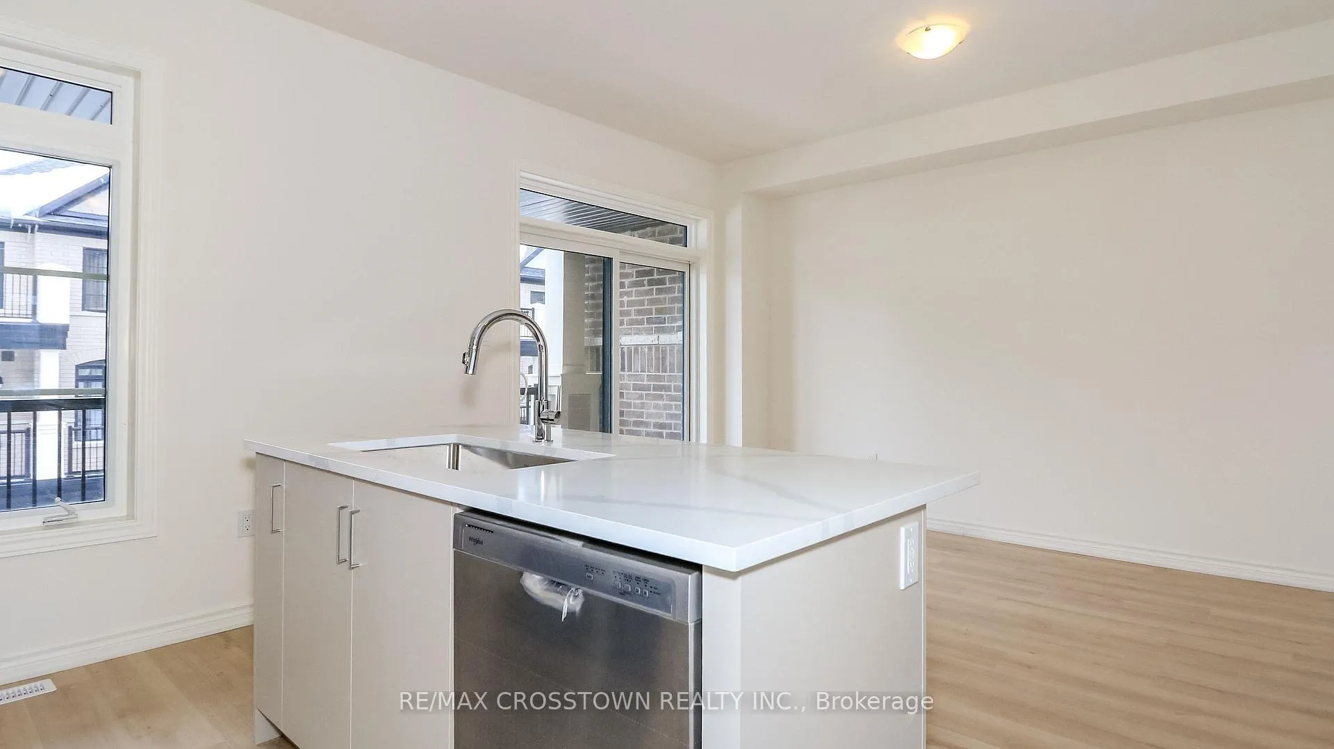 Photo 19 of Unit (Unit 6), 1227 Corm Street, Innisfil, Alcona — HOMEH