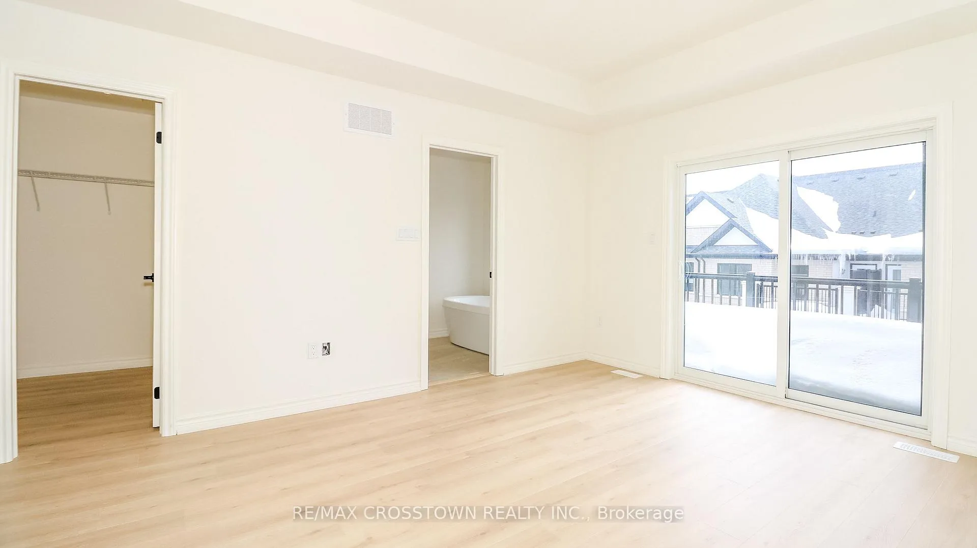 Photo 29 of Unit (Unit 6), 1227 Corm Street, Innisfil, Alcona — HOMEH