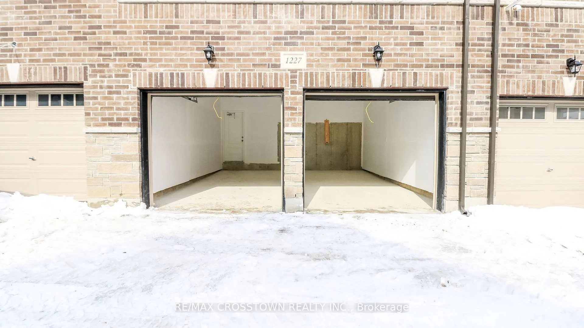 Photo 38 of Unit (Unit 6), 1227 Corm Street, Innisfil, Alcona — HOMEH
