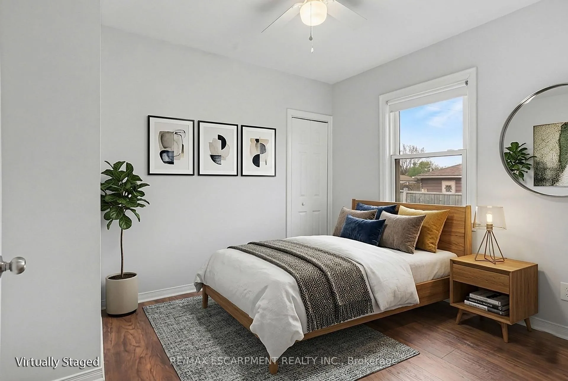 Photo 13 of 53 Bell Avenue, Hamilton, Bartonville — HOMEH