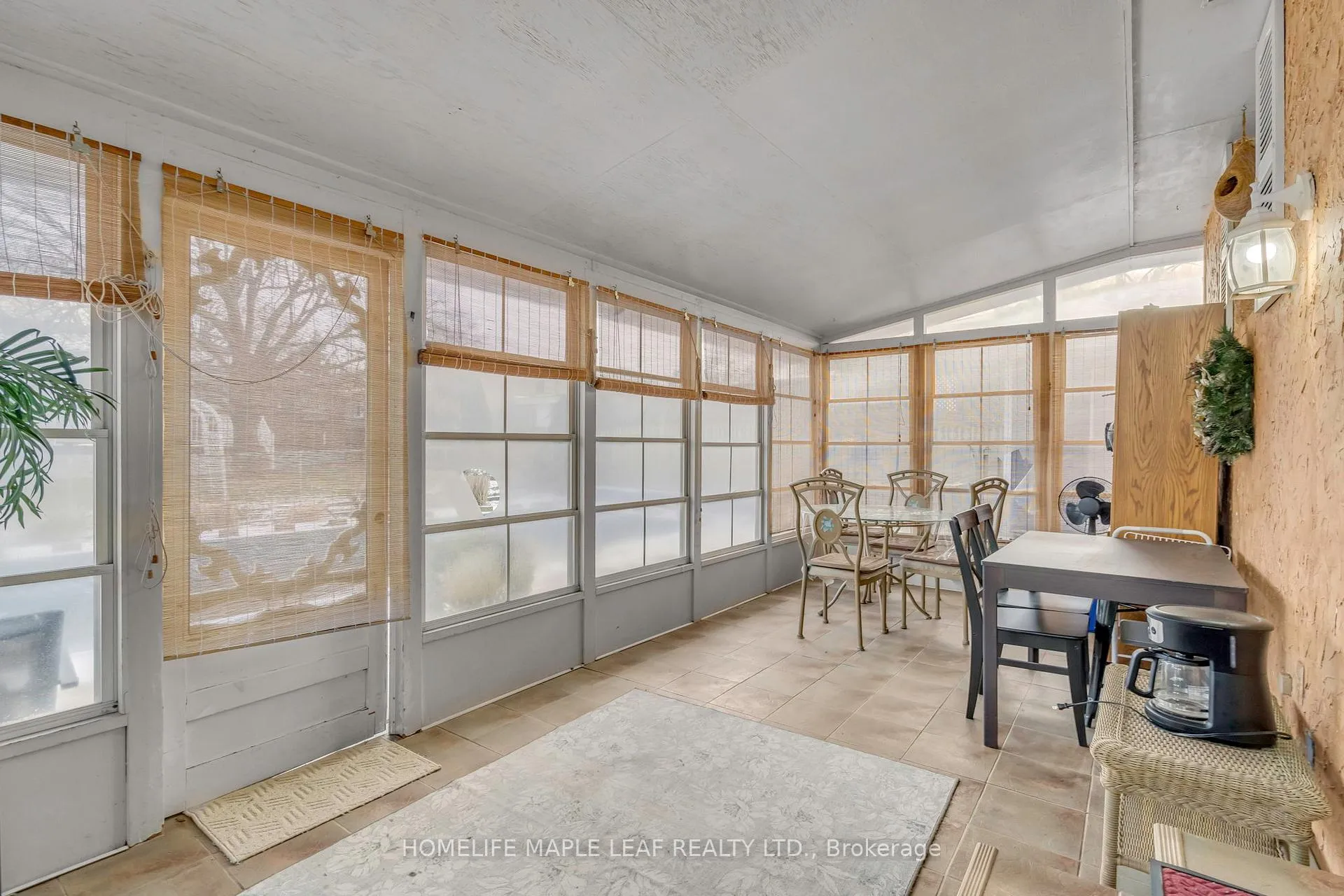 Photo 13 of 398 Kerman Avenue, Grimsby, Grimsby Beach — HOMEH
