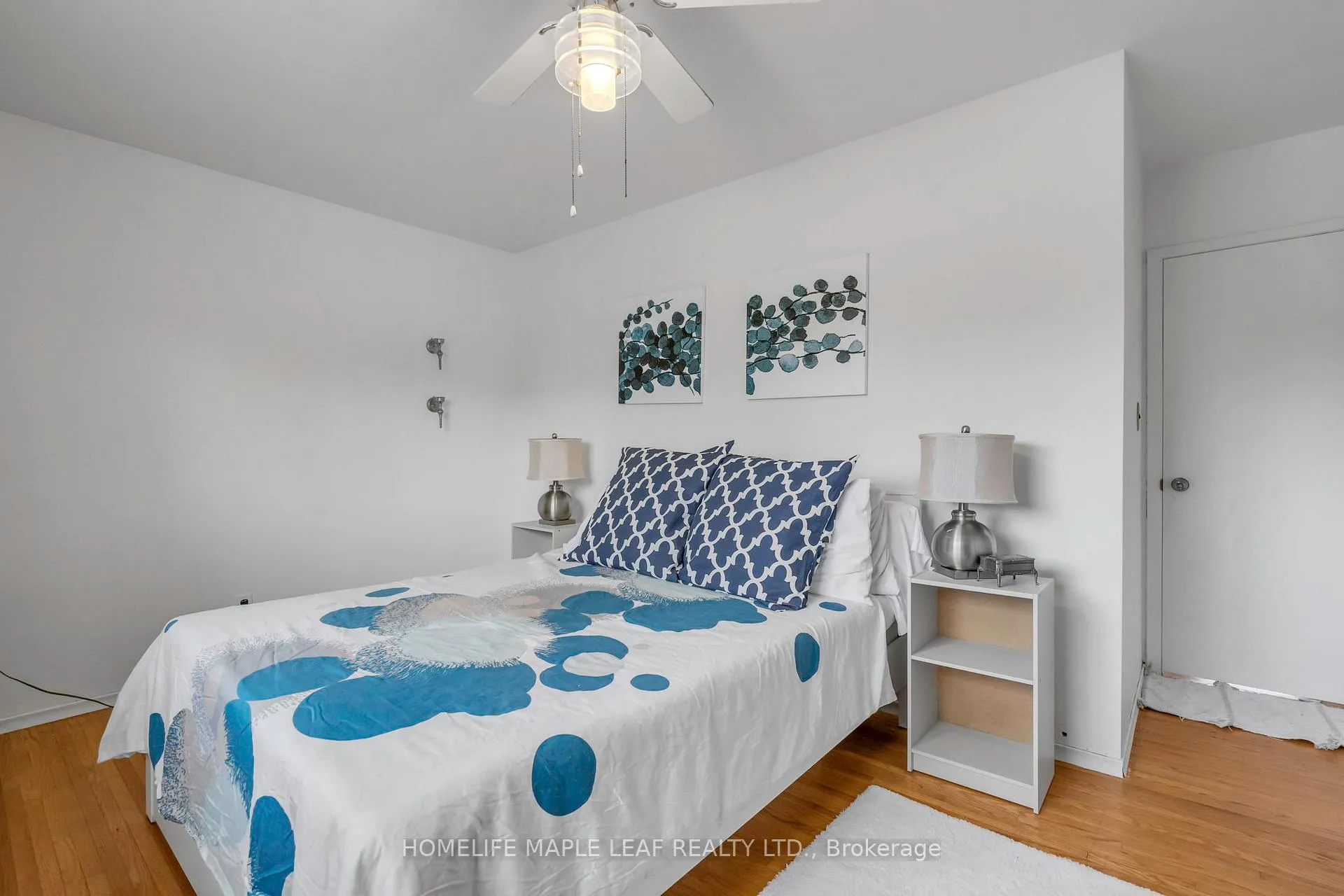 Photo 16 of 398 Kerman Avenue, Grimsby, Grimsby Beach — HOMEH