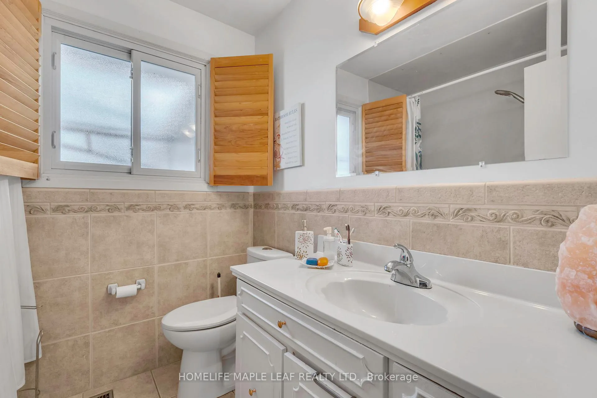 Photo 19 of 398 Kerman Avenue, Grimsby, Grimsby Beach — HOMEH