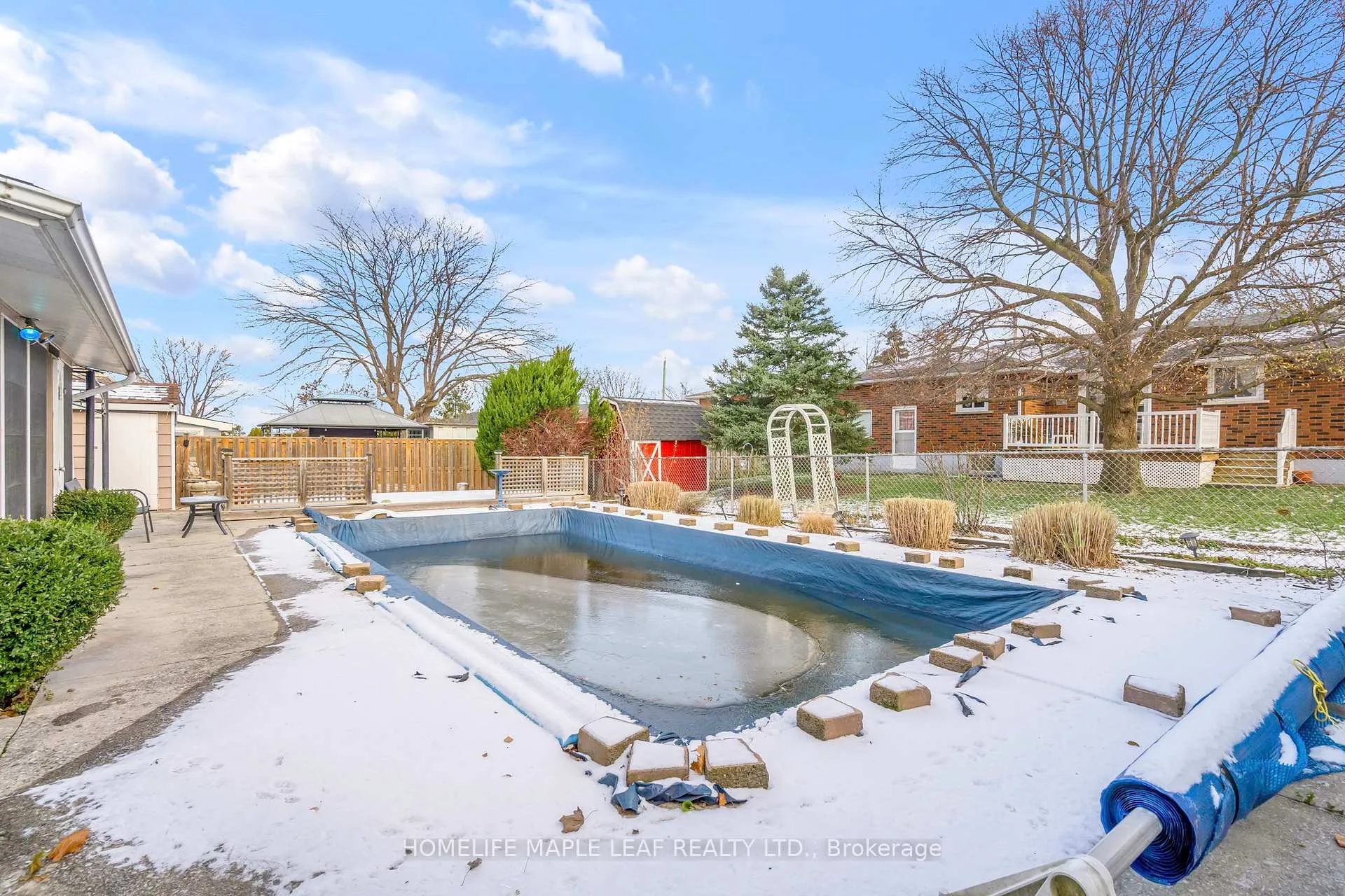 Photo 22 of 398 Kerman Avenue, Grimsby, Grimsby Beach — HOMEH