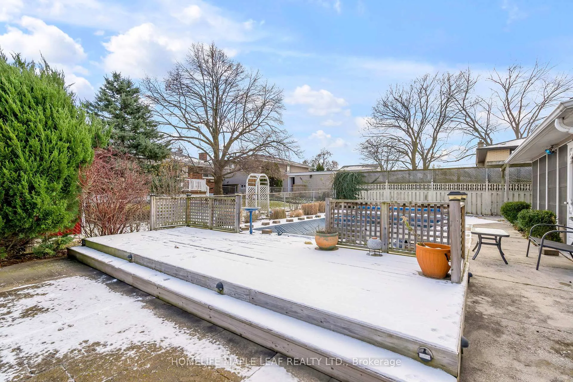 Photo 24 of 398 Kerman Avenue, Grimsby, Grimsby Beach — HOMEH