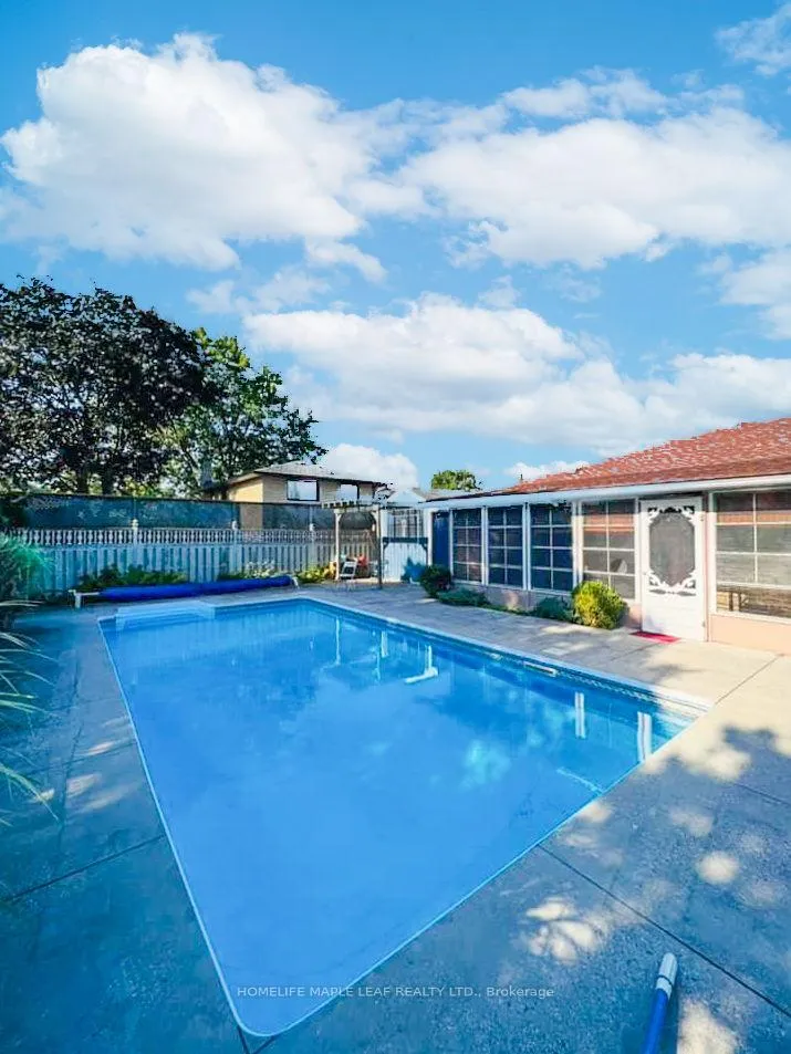 Photo 25 of 398 Kerman Avenue, Grimsby, Grimsby Beach — HOMEH