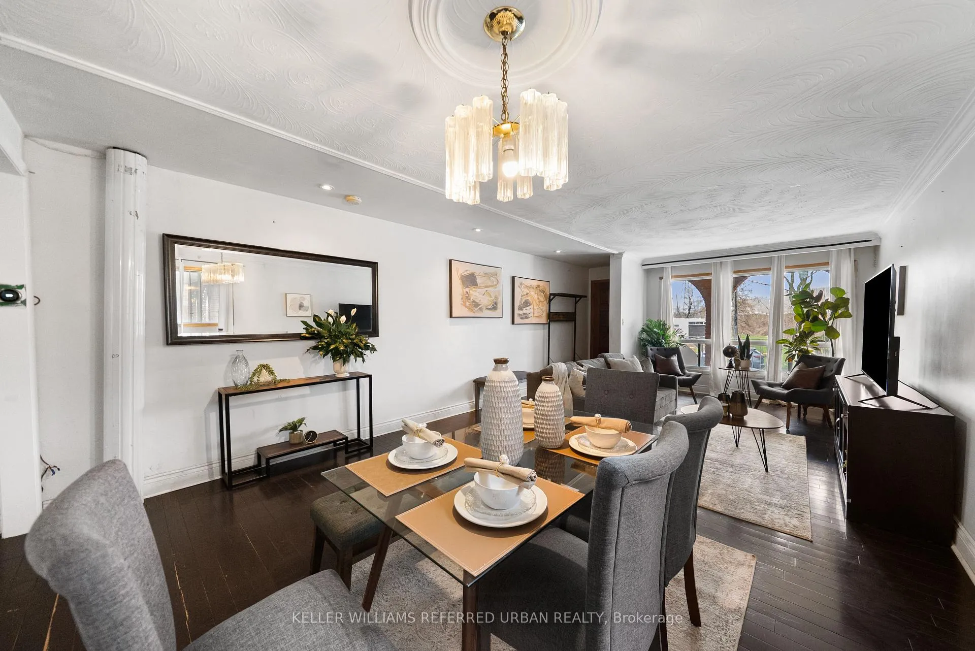Photo 13 of 9 Exeter Street, Toronto, Weston-Pellam Park — HOMEH