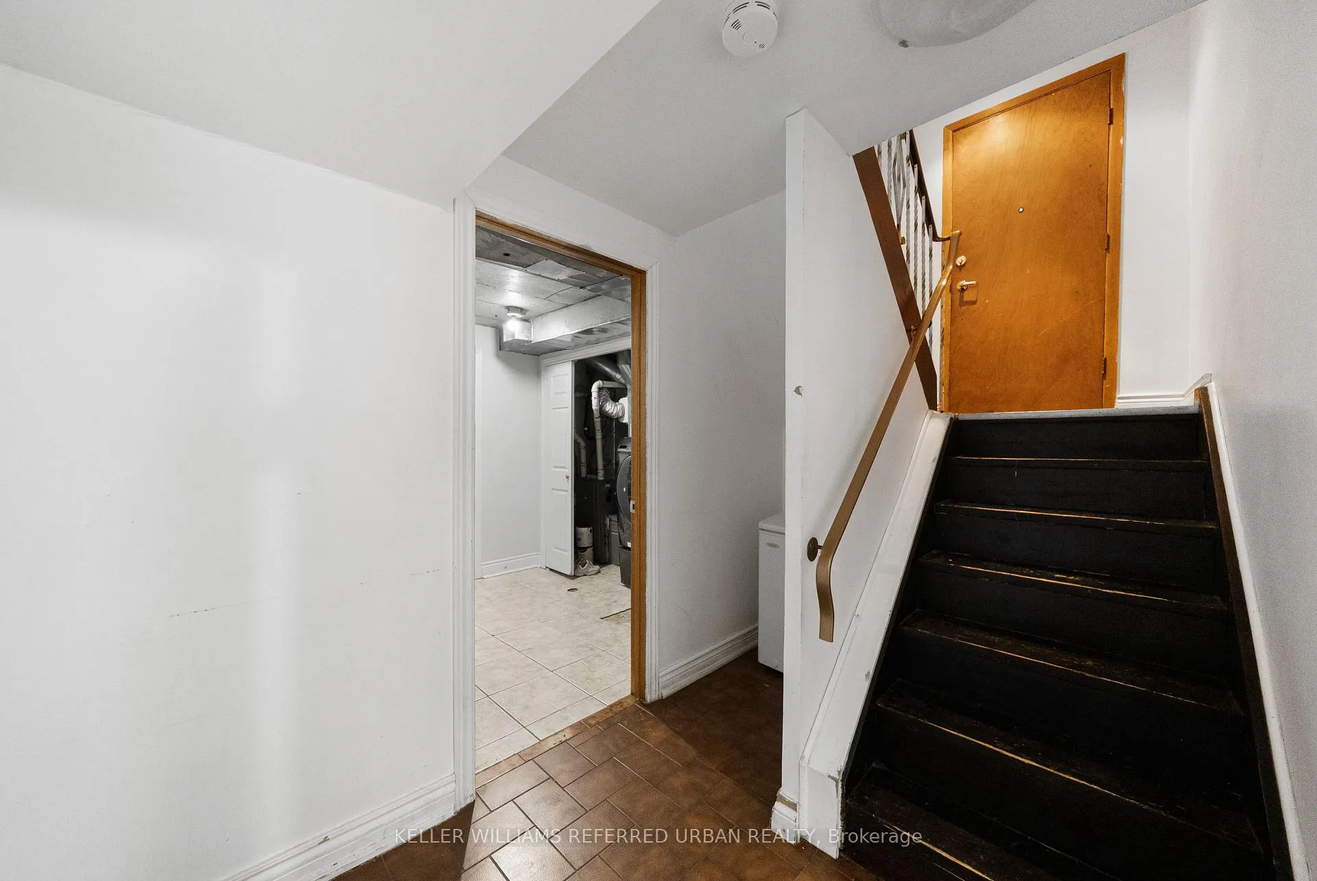 Photo 29 of 9 Exeter Street, Toronto, Weston-Pellam Park — HOMEH