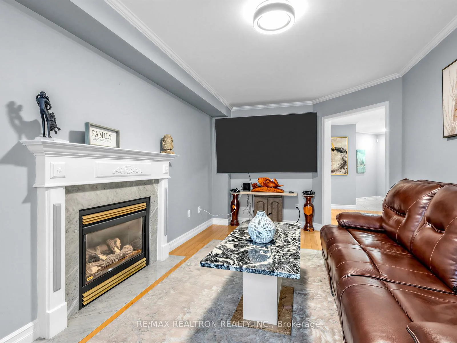 Photo 10 of 52 Loon Avenue, Barrie, Painswick South — HOMEH