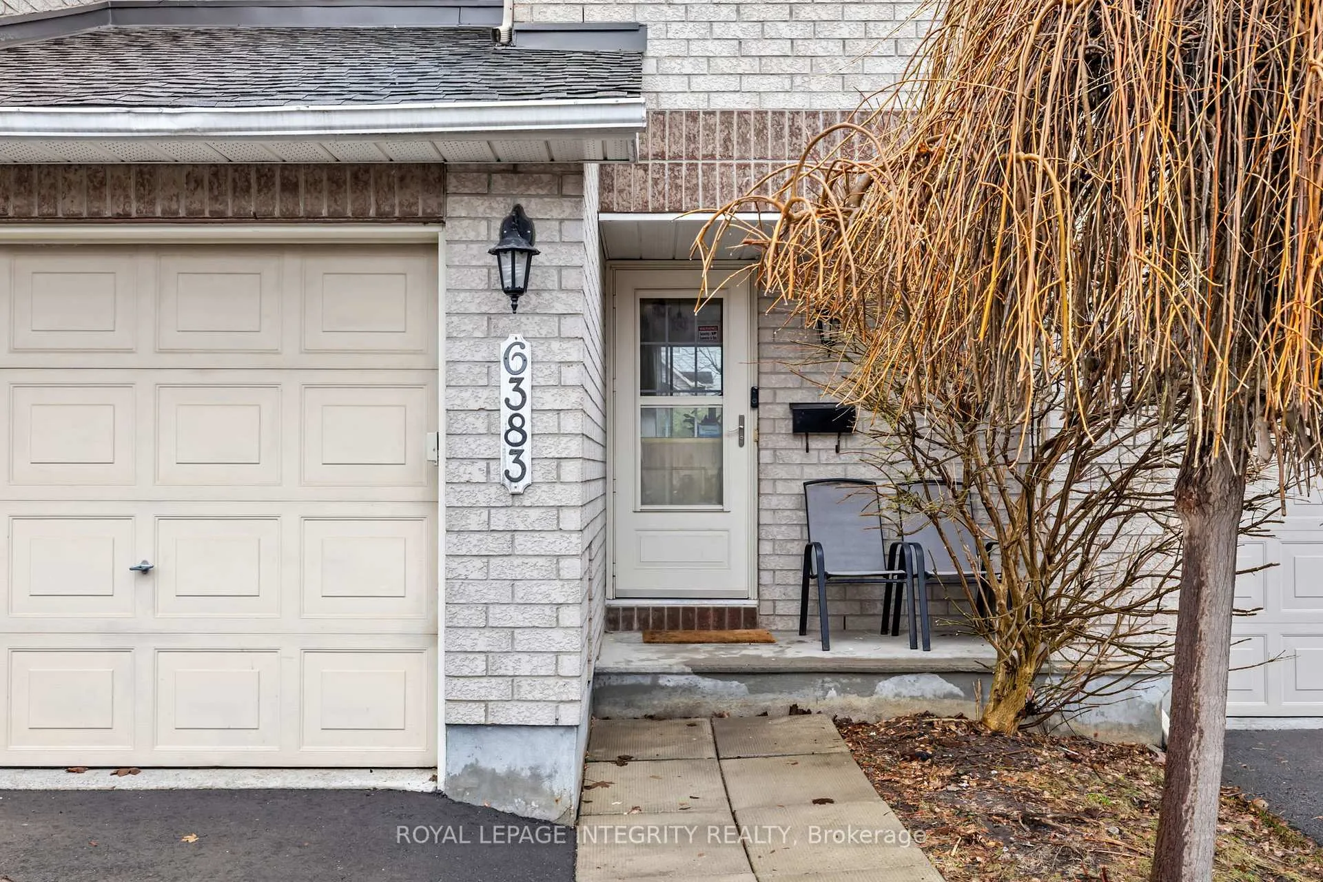 Photo 2 of 6383 Sablewood Place, Ottawa, Chapel Hill — HOMEH