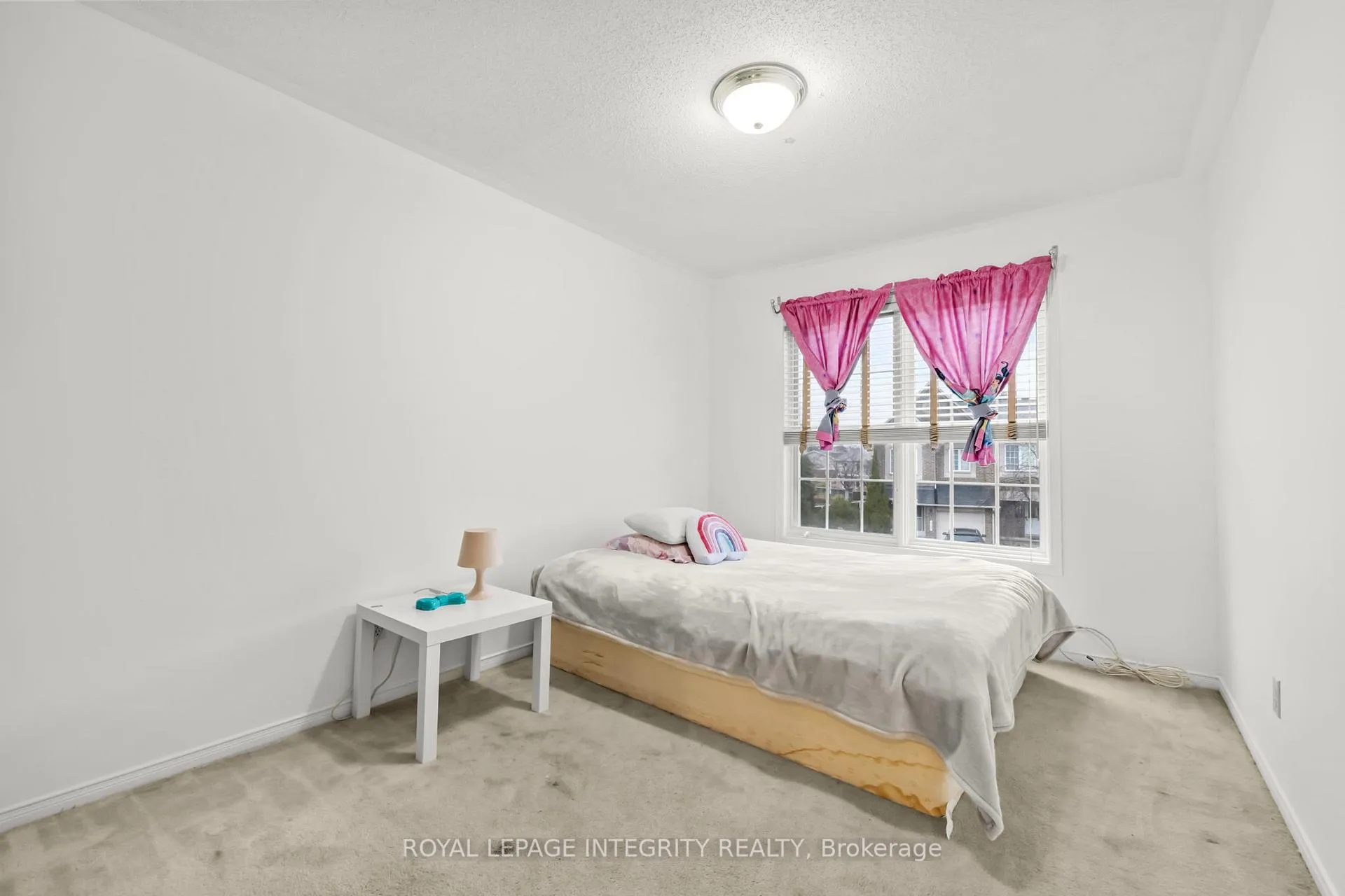 Photo 17 of 6383 Sablewood Place, Ottawa, Chapel Hill — HOMEH