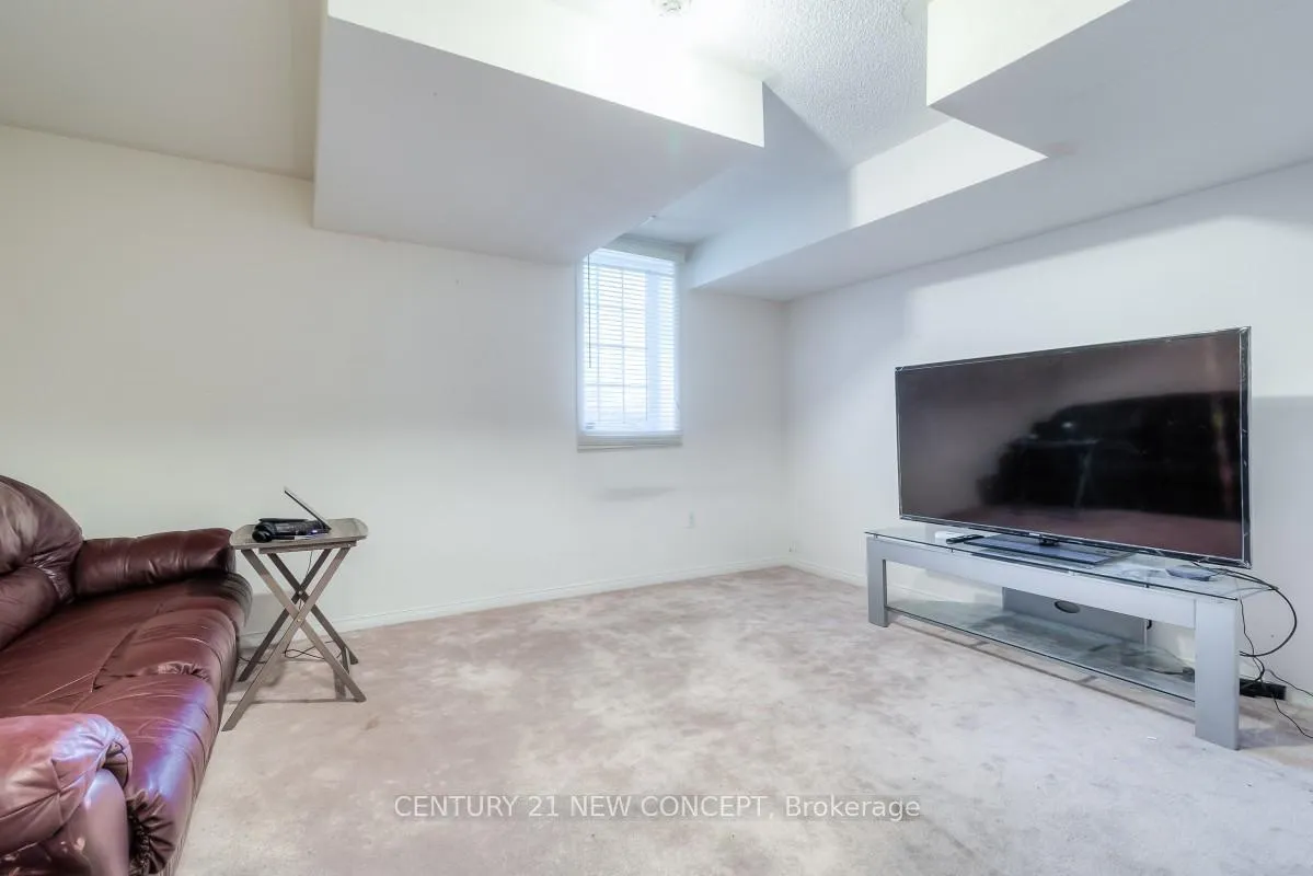 Photo 22 of Unit 33, 735 Sheppard Avenue, Pickering, Woodlands — HOMEH