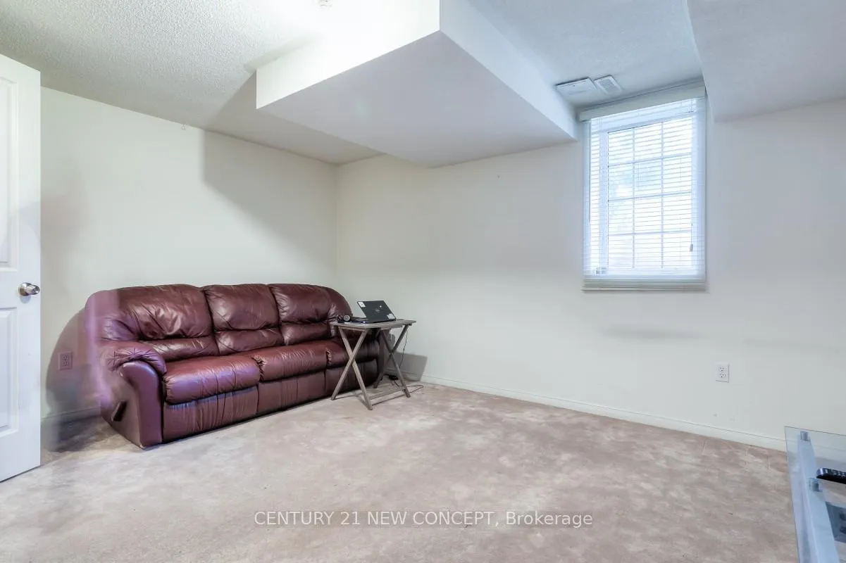 Photo 23 of Unit 33, 735 Sheppard Avenue, Pickering, Woodlands — HOMEH
