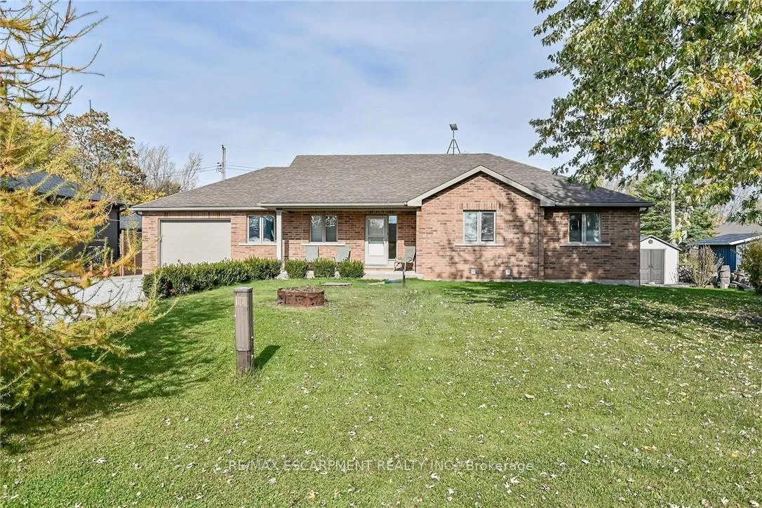 Front of 29 Lakeview Lane
