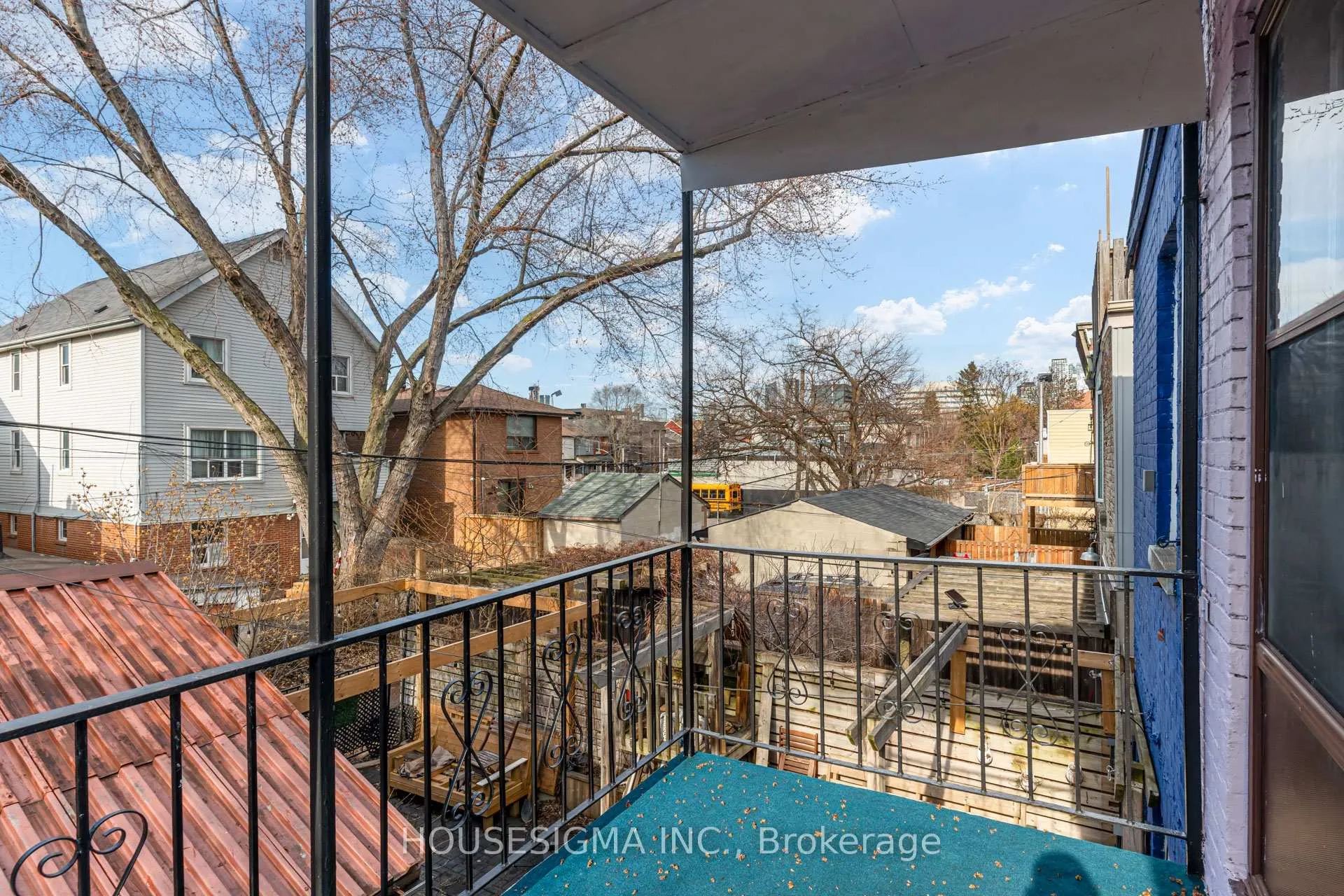 Photo 18 of 726 Adelaide Street W, Toronto, Niagara — HOMEH