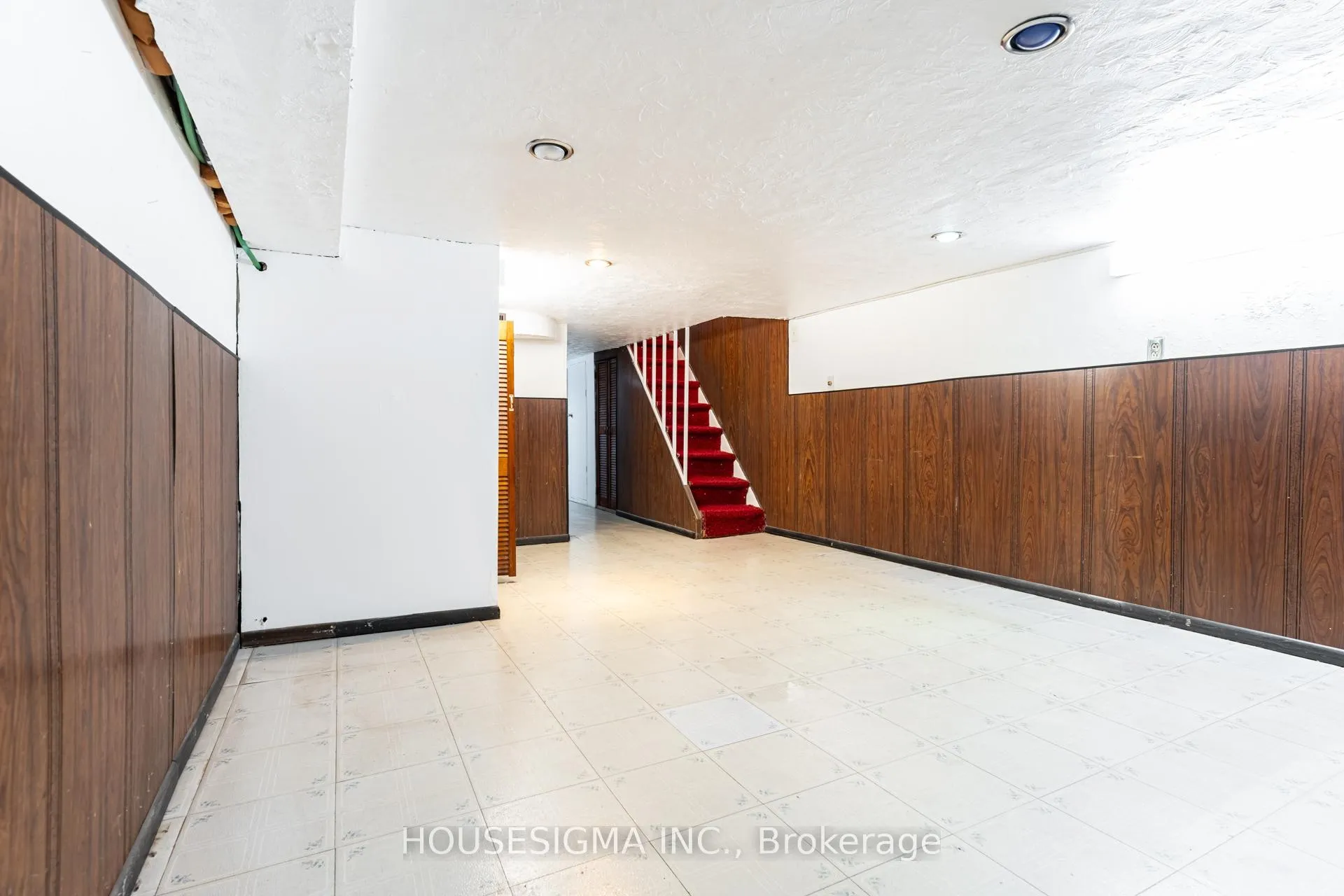 Photo 32 of 726 Adelaide Street W, Toronto, Niagara — HOMEH