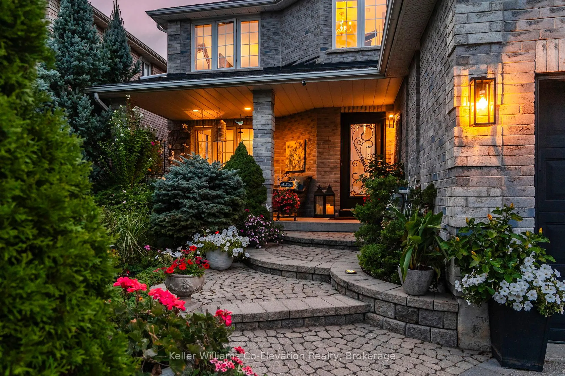 Photo 2 of 136 Birchwood Drive, Barrie, East Bayfield — HOMEH