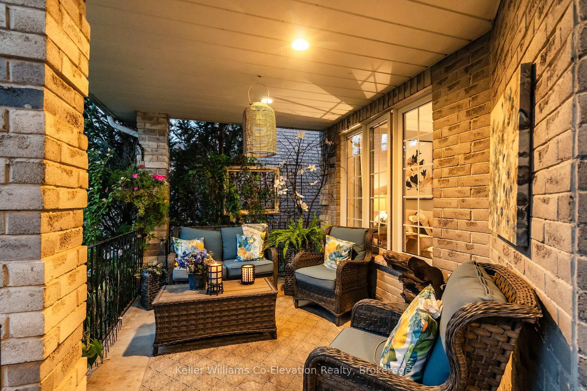 Photo 5 of 136 Birchwood Drive, Barrie, East Bayfield — HOMEH