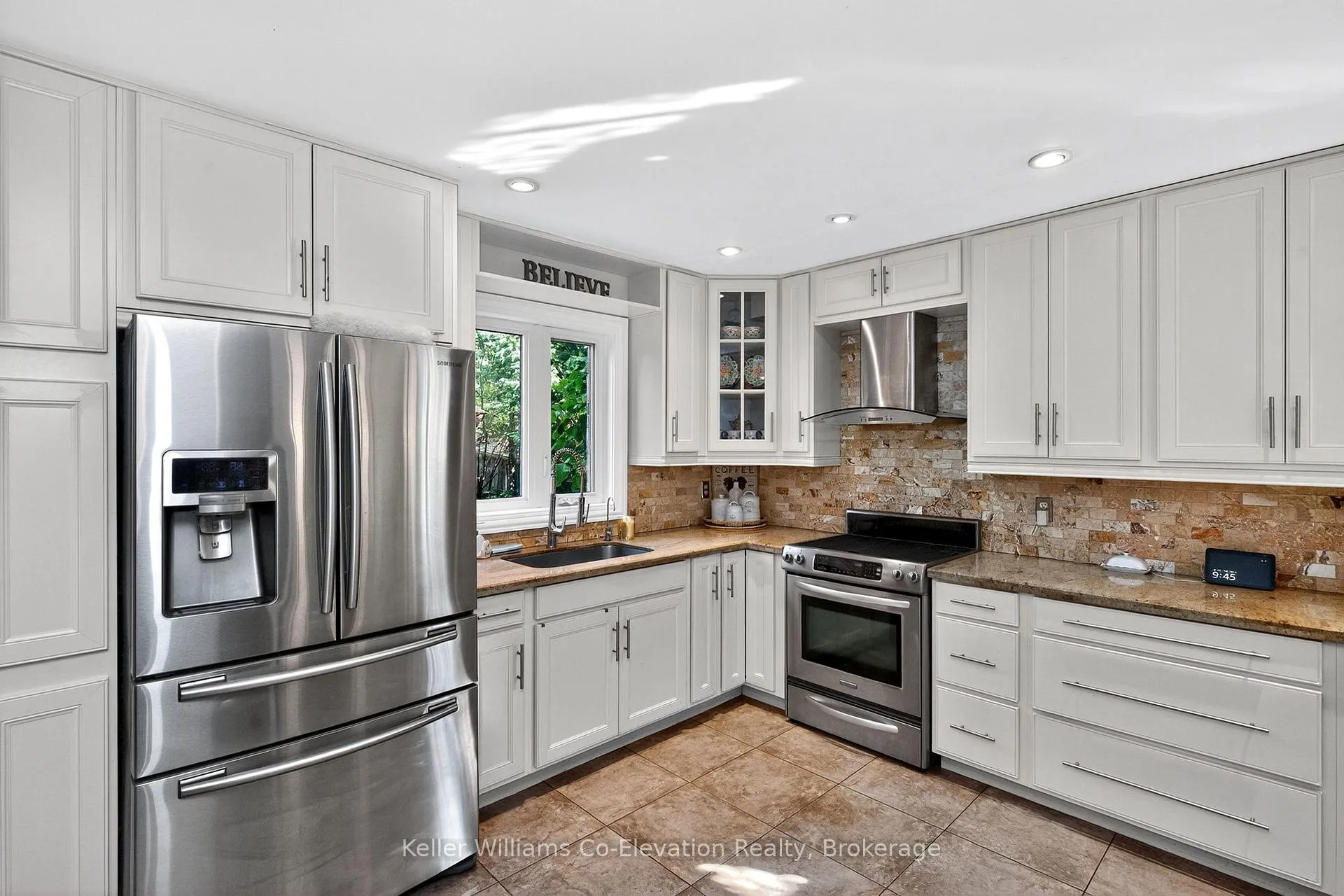 Photo 12 of 136 Birchwood Drive, Barrie, East Bayfield — HOMEH