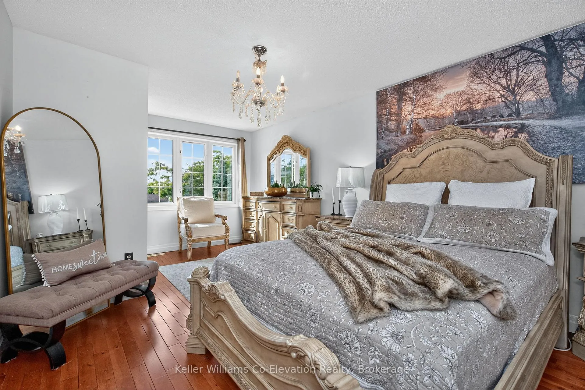 Photo 22 of 136 Birchwood Drive, Barrie, East Bayfield — HOMEH