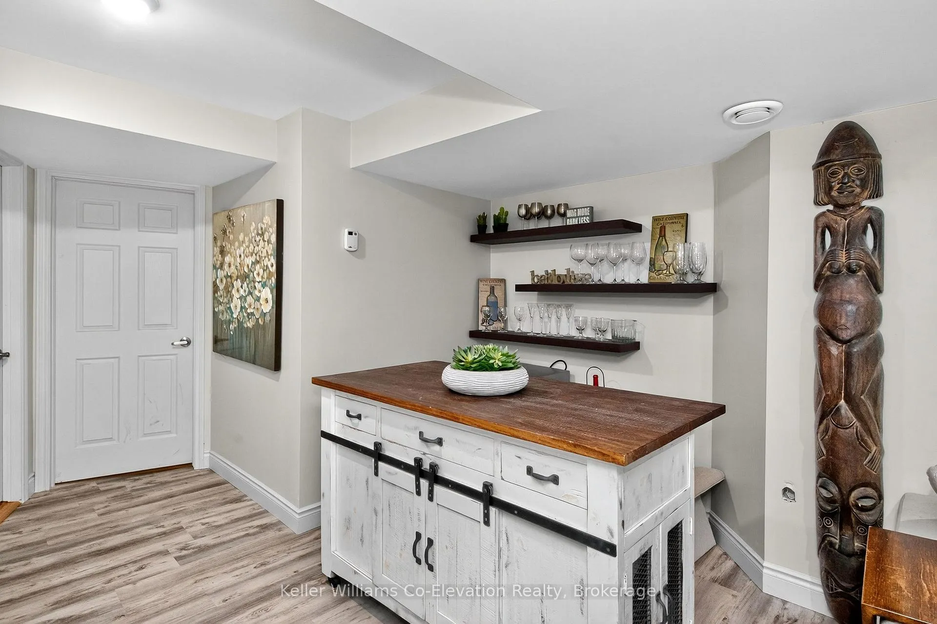 Photo 34 of 136 Birchwood Drive, Barrie, East Bayfield — HOMEH