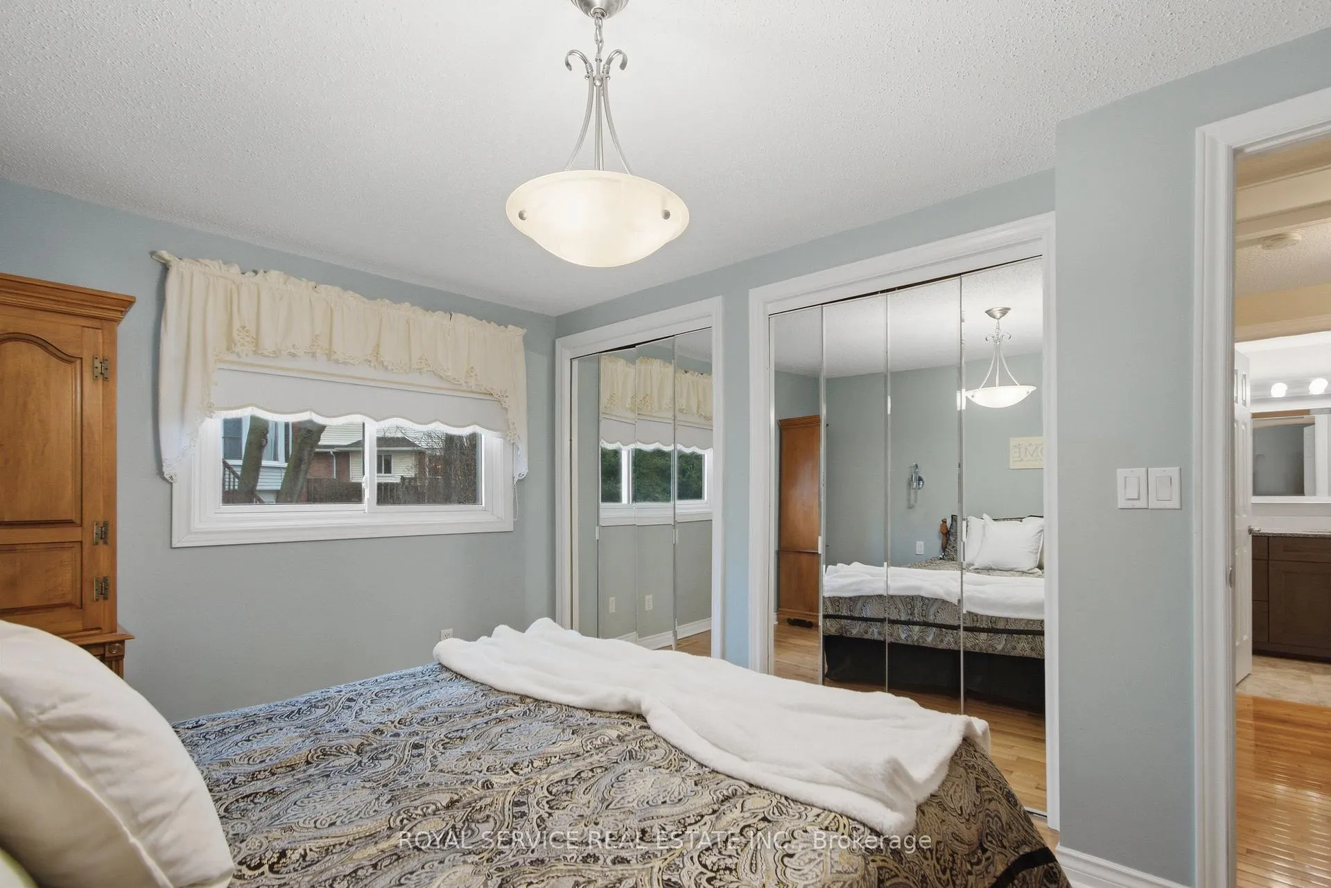 Photo 20 of 606 Carlsle Street, Cobourg — HOMEH