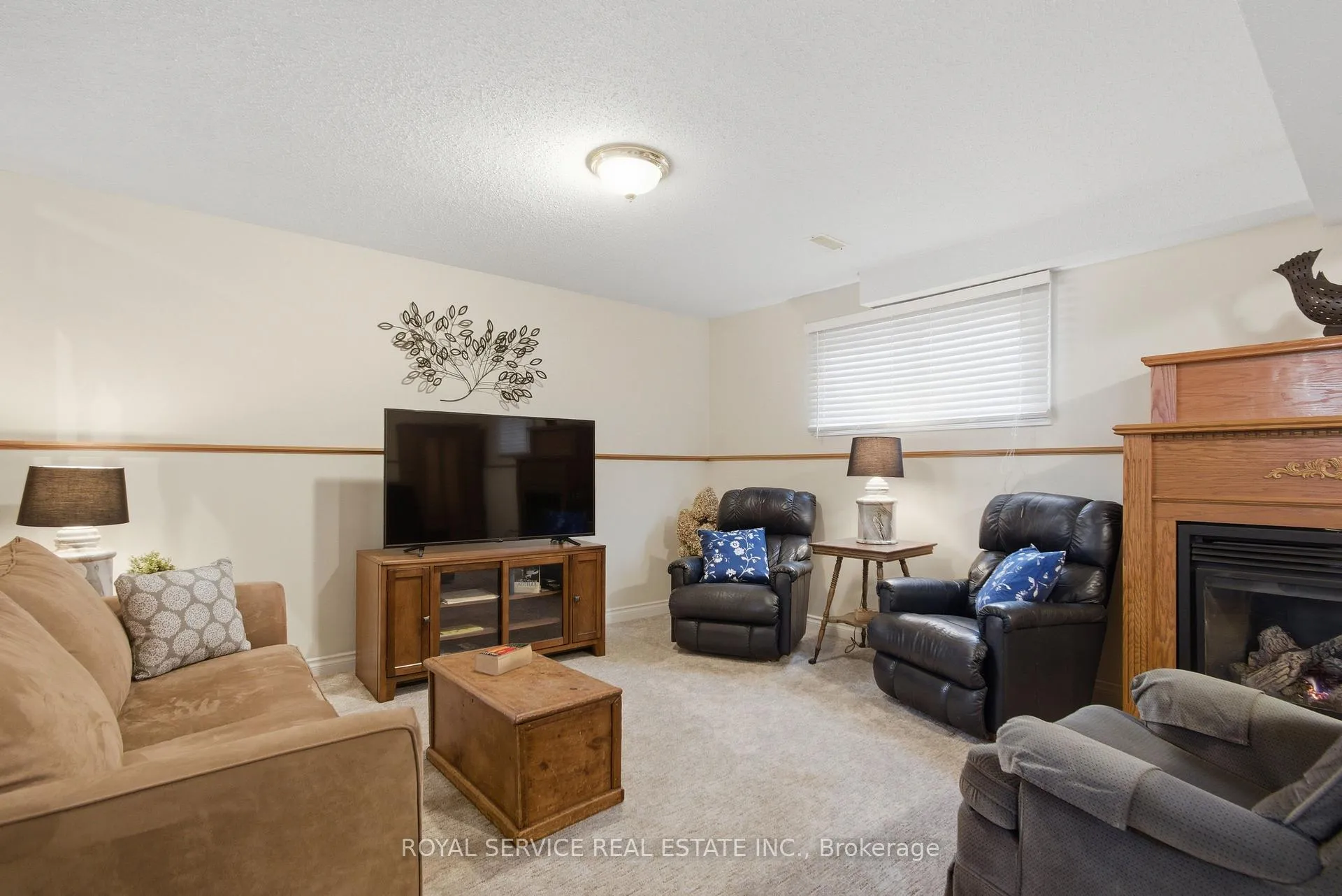 Photo 25 of 606 Carlsle Street, Cobourg — HOMEH