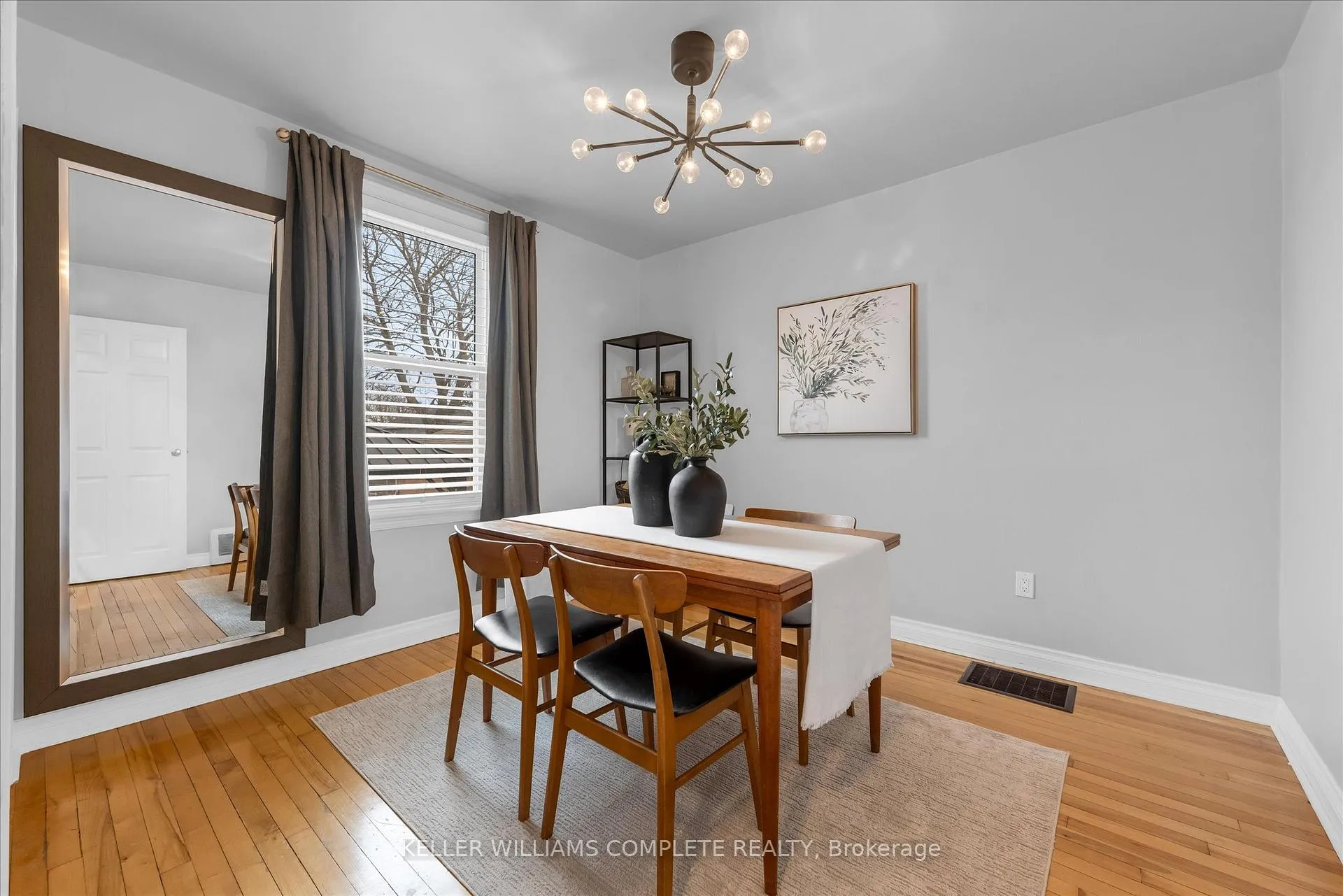 Photo 11 of 189 East 14TH Street, Hamilton, Inch Park — HOMEH