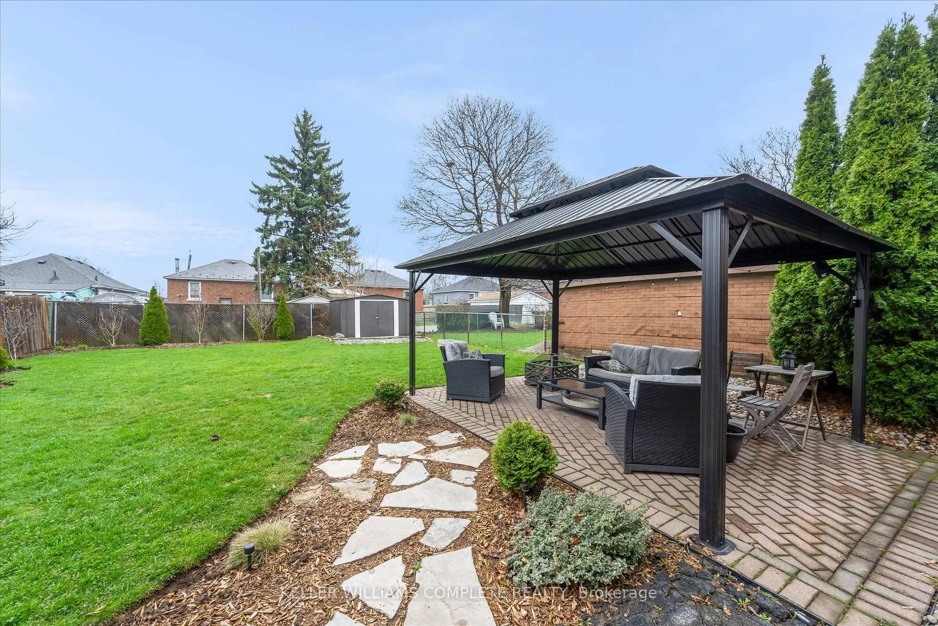 Photo 26 of 189 East 14TH Street, Hamilton, Inch Park — HOMEH