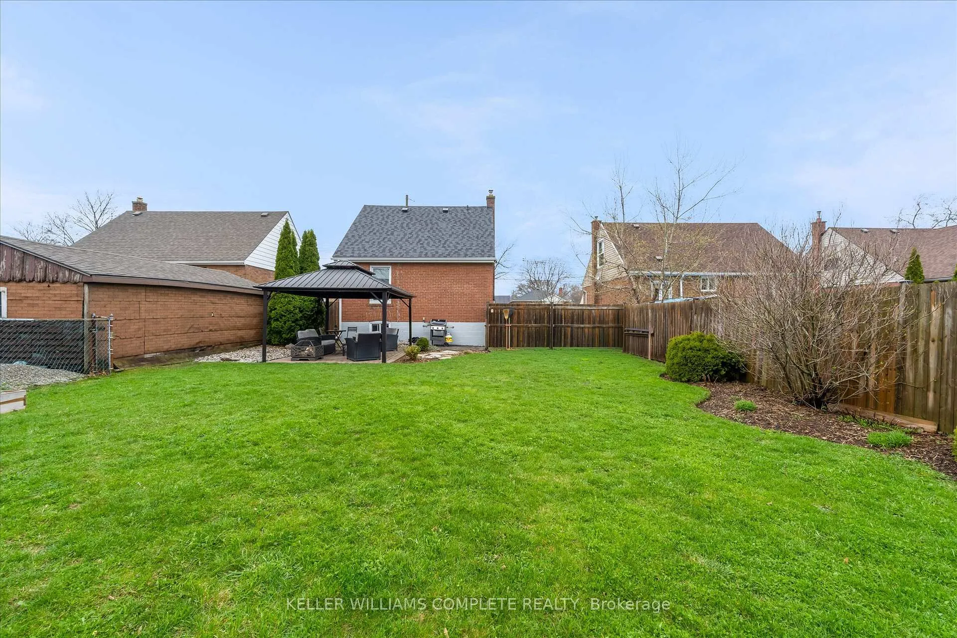 Photo 28 of 189 East 14TH Street, Hamilton, Inch Park — HOMEH