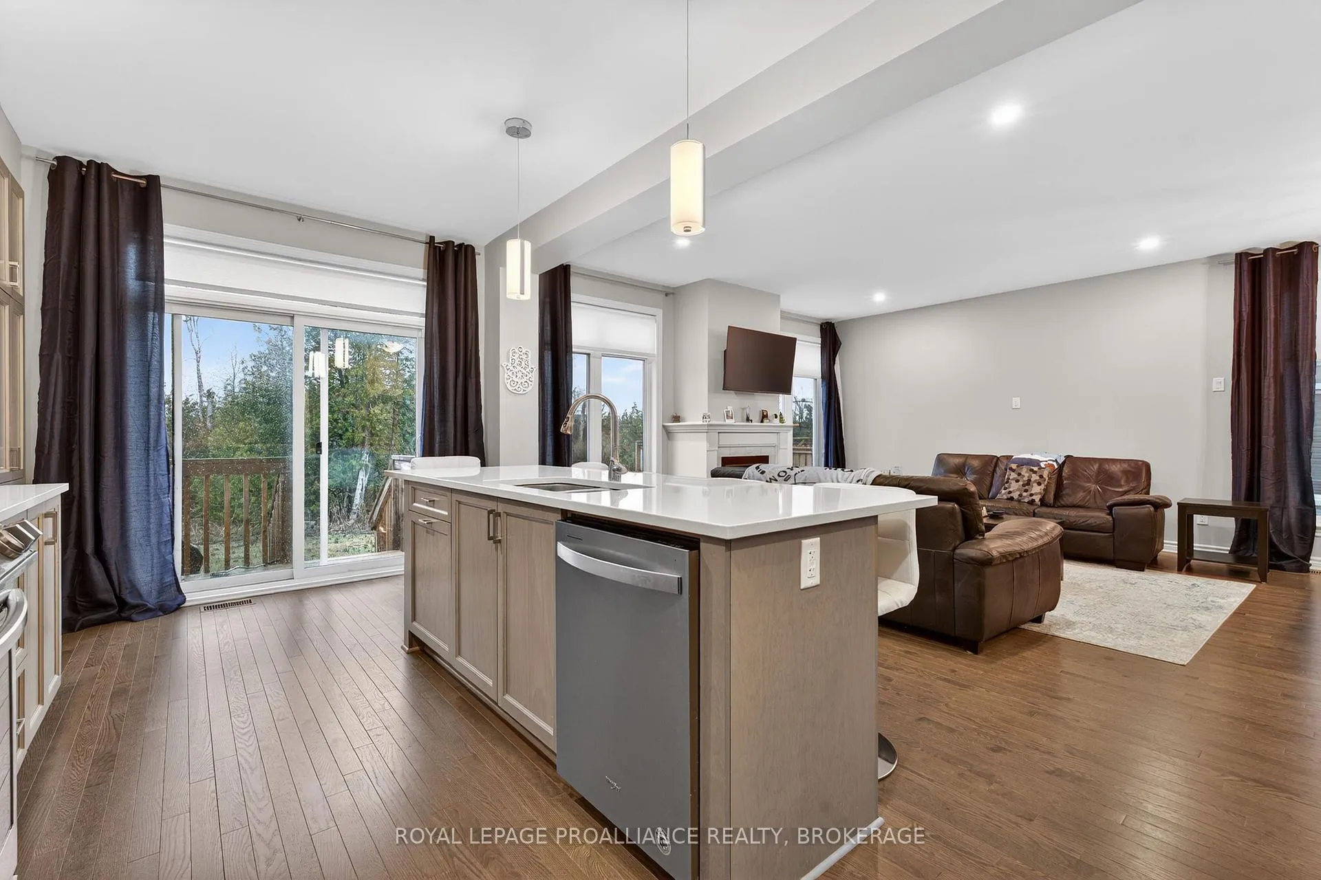 Photo 12 of 1372 Monarch Drive, Kingston, City Northwest — HOMEH