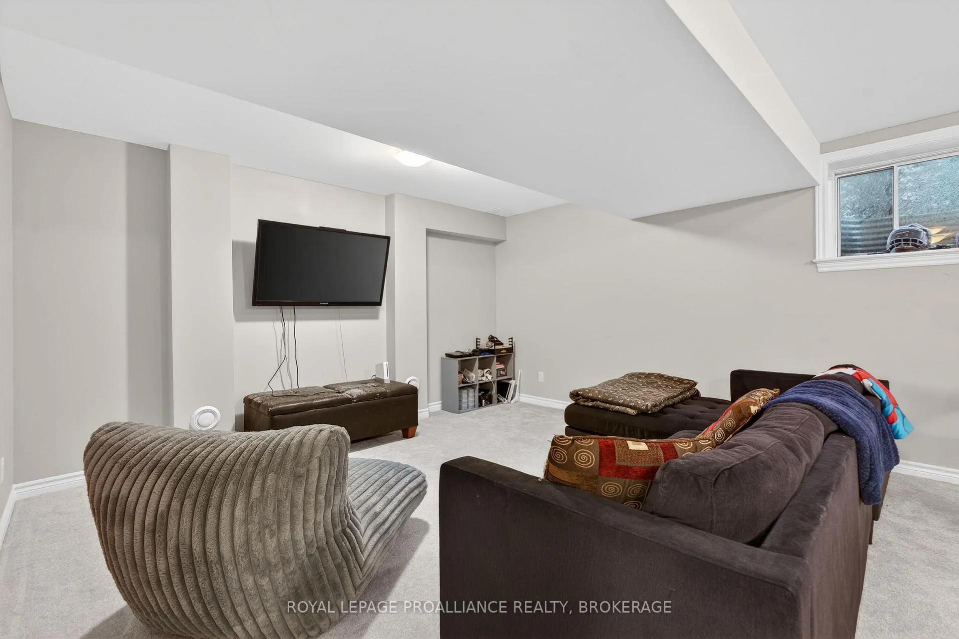 Photo 30 of 1372 Monarch Drive, Kingston, City Northwest — HOMEH
