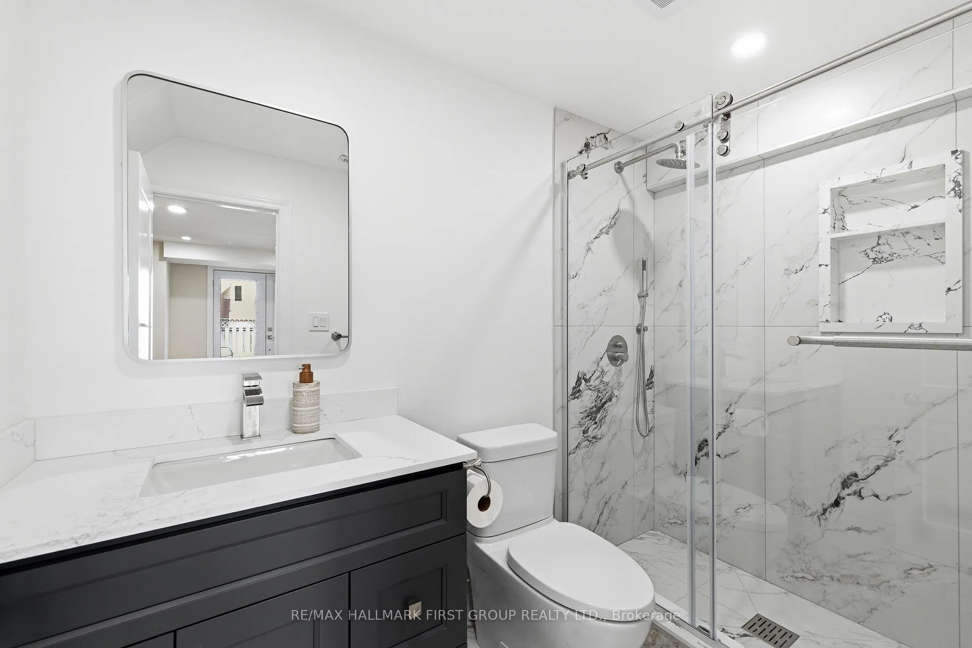 Photo 8 of 1612 Dellbrook Avenue, Pickering, Brock Ridge — HOMEH
