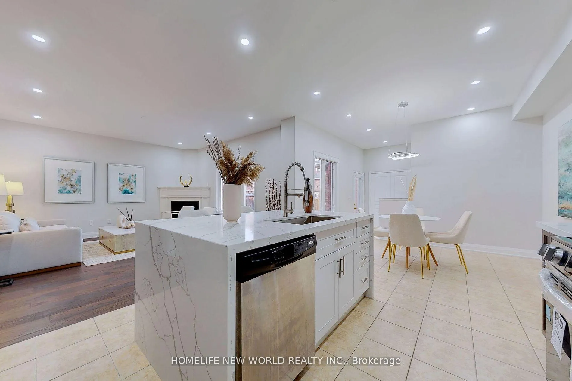 Photo 15 of 673 Cornell Rouge Boulevard, Markham, Cornell — HOMEH