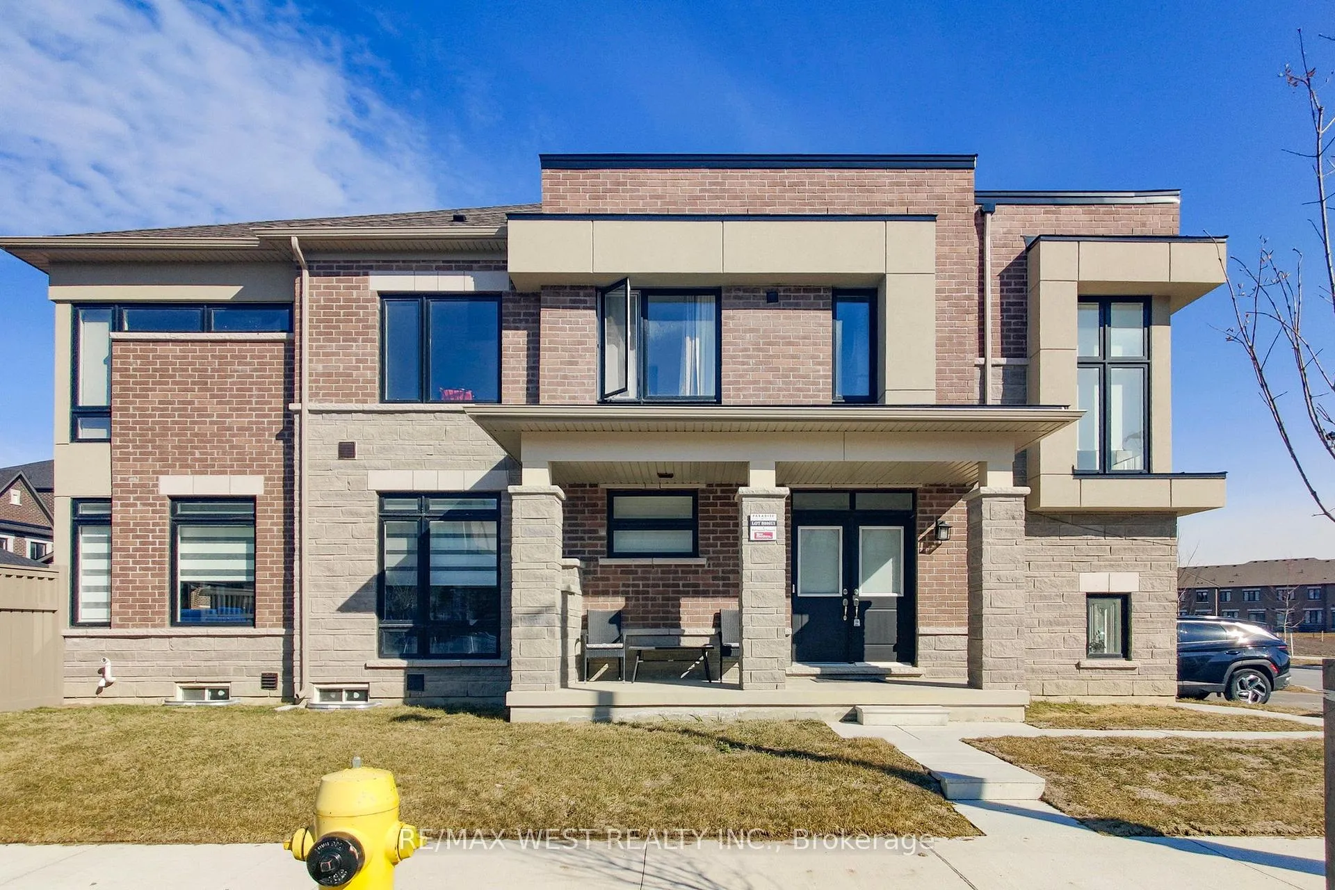 Front of 4 Haldimand Street