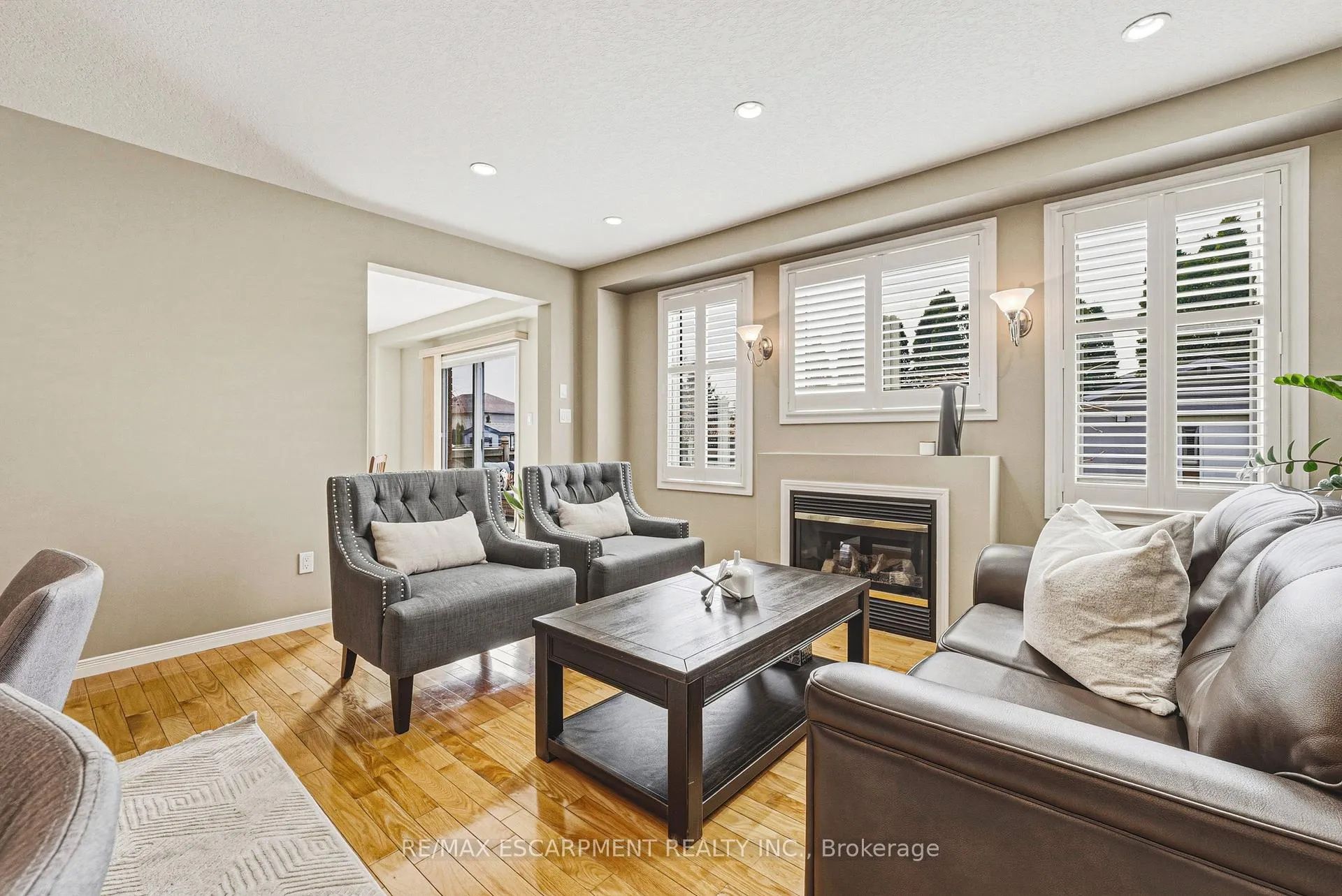 Photo 6 of 228 Holbeach Crescent, Waterloo — HOMEH