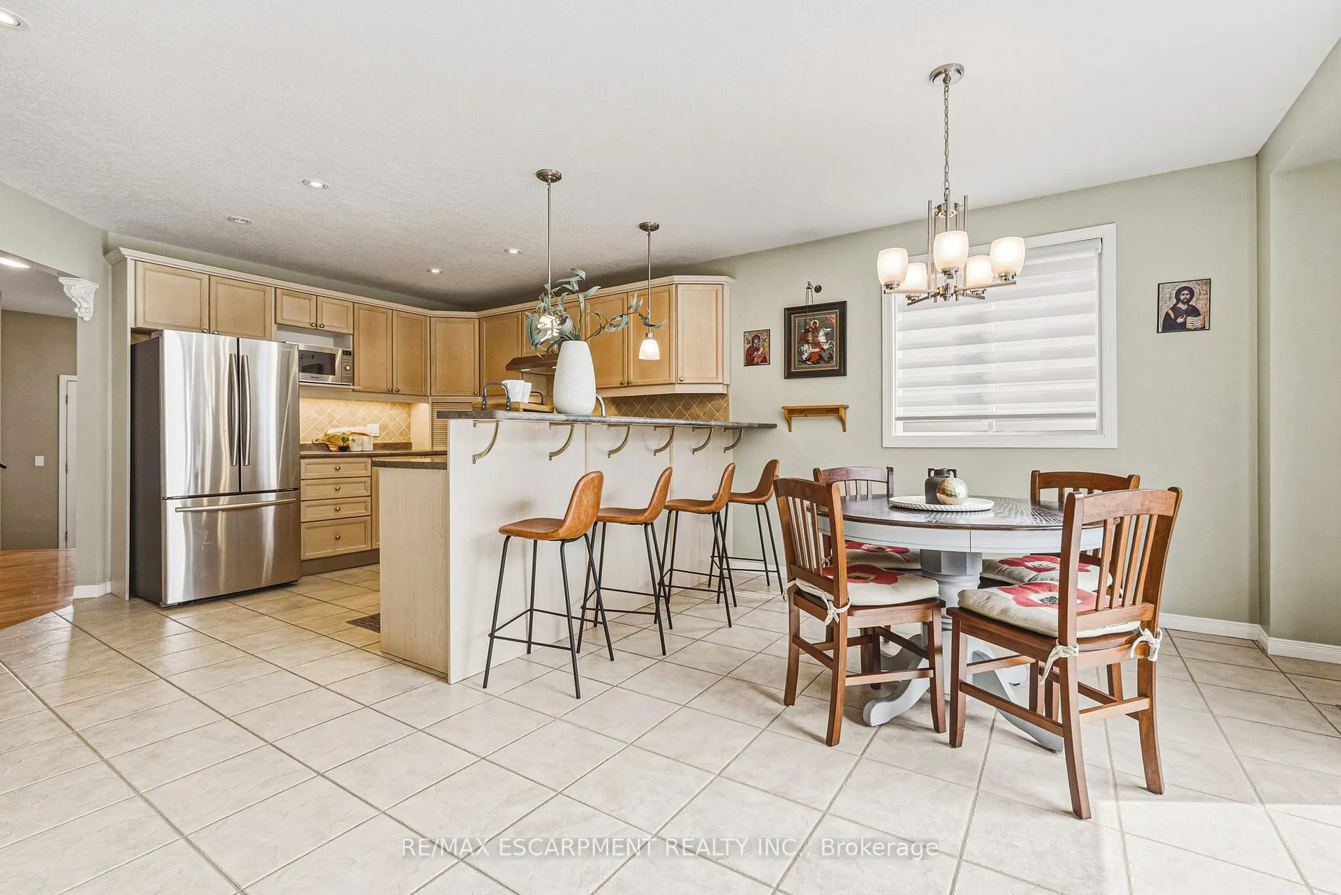 Photo 8 of 228 Holbeach Crescent, Waterloo — HOMEH