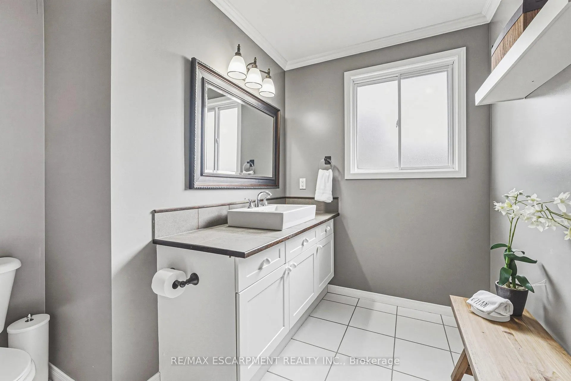Photo 22 of 228 Holbeach Crescent, Waterloo — HOMEH
