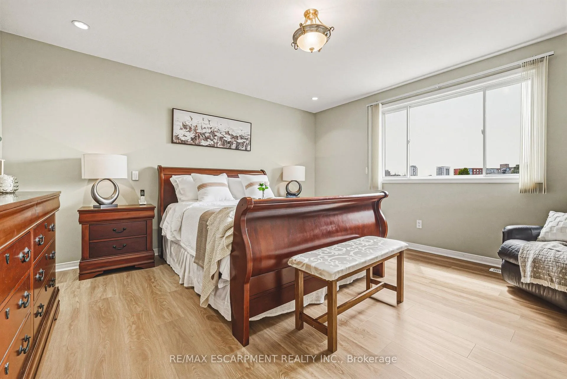 Photo 24 of 228 Holbeach Crescent, Waterloo — HOMEH