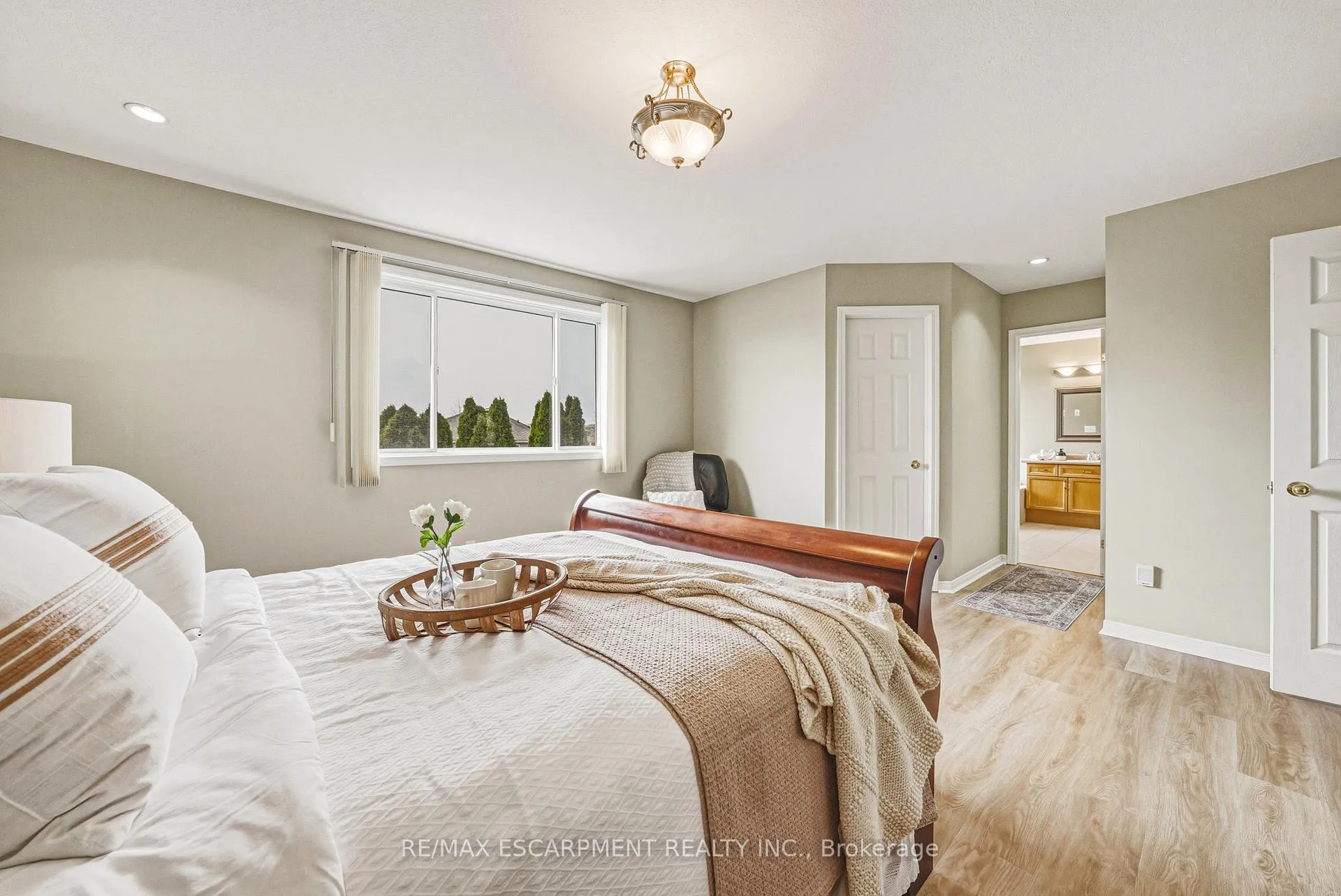 Photo 25 of 228 Holbeach Crescent, Waterloo — HOMEH