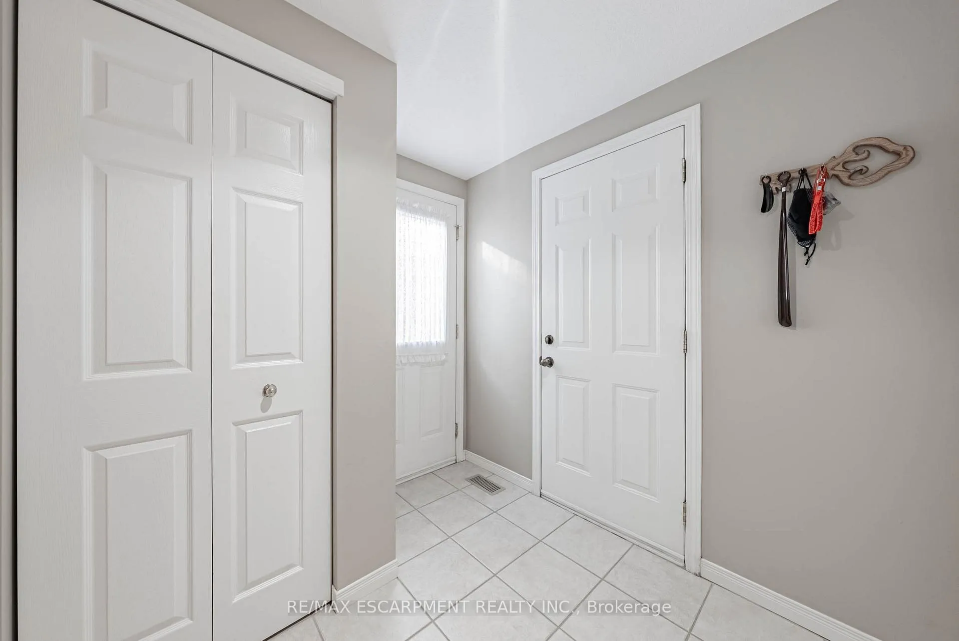 Photo 28 of 228 Holbeach Crescent, Waterloo — HOMEH