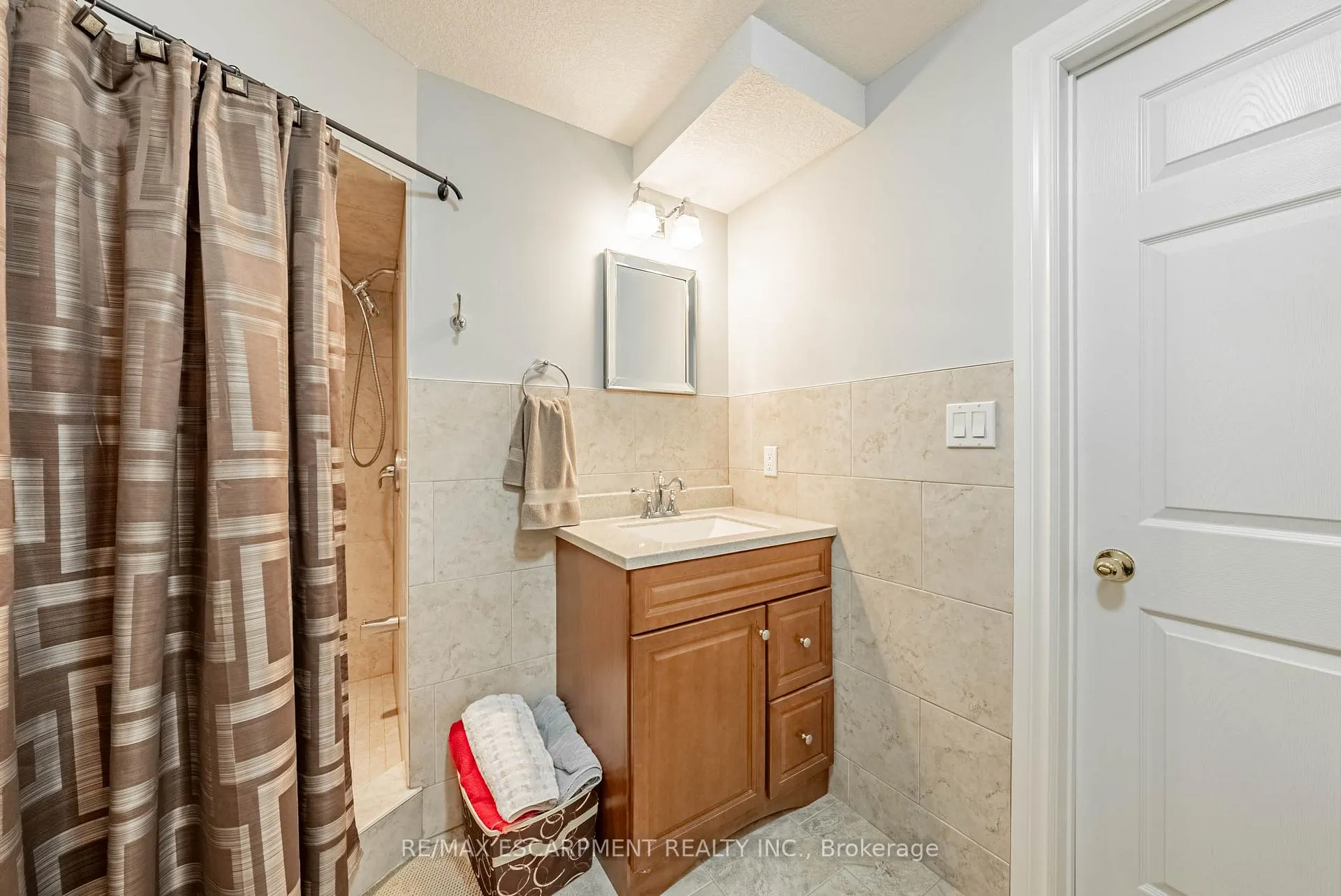 Photo 32 of 228 Holbeach Crescent, Waterloo — HOMEH