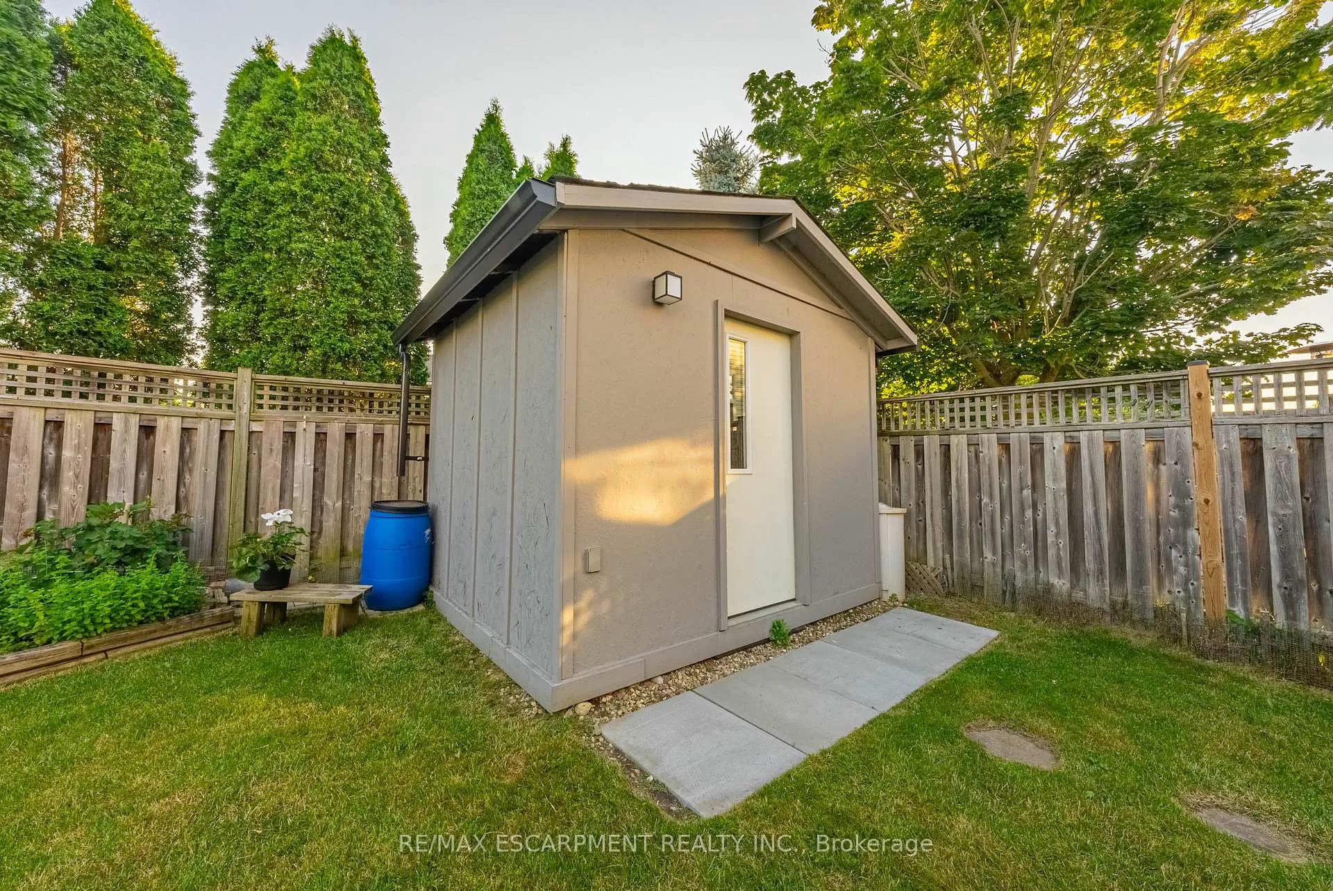 Photo 36 of 228 Holbeach Crescent, Waterloo — HOMEH