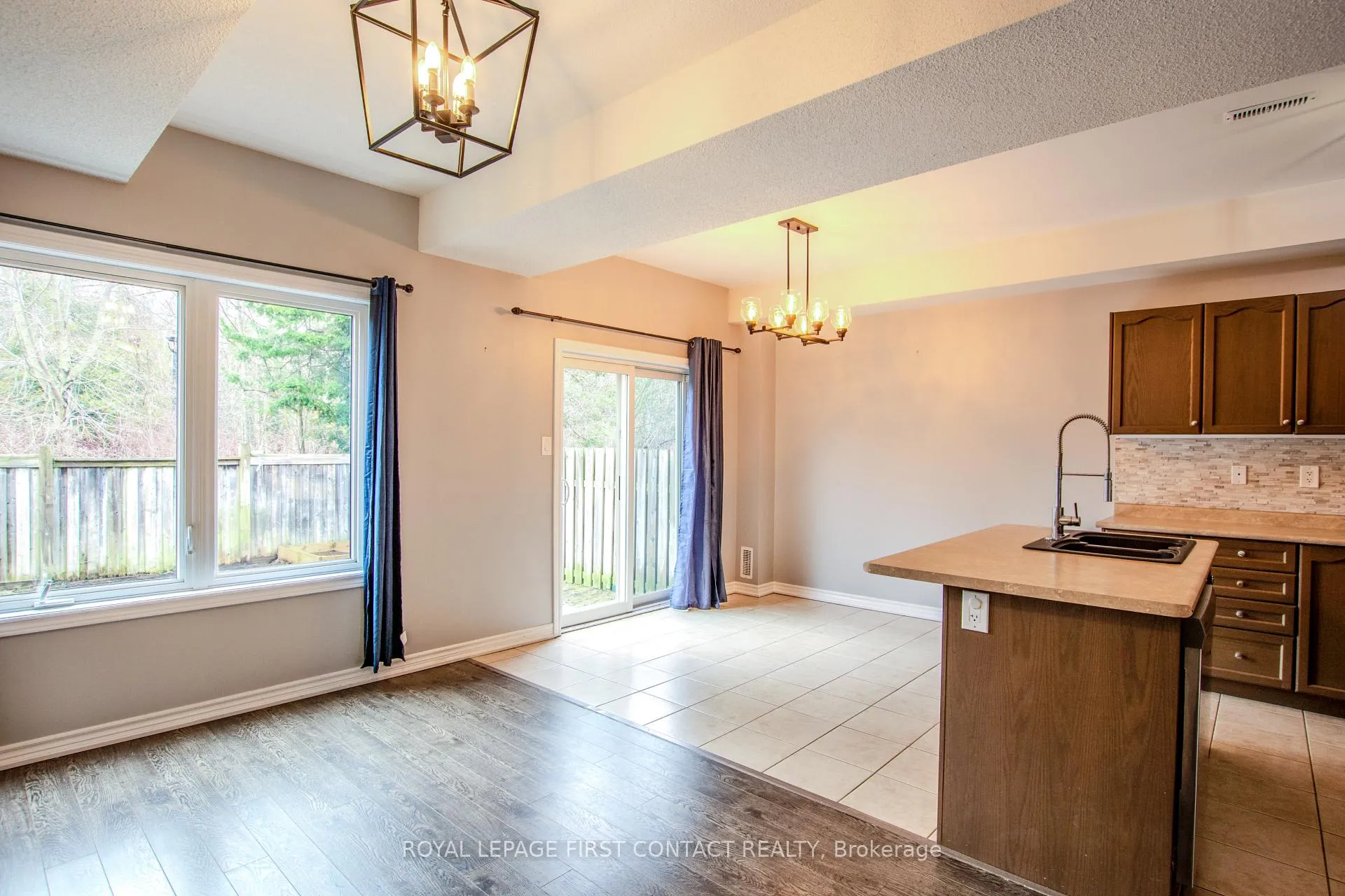 Photo 8 of 18 Arcadia Road, Wasaga Beach — HOMEH