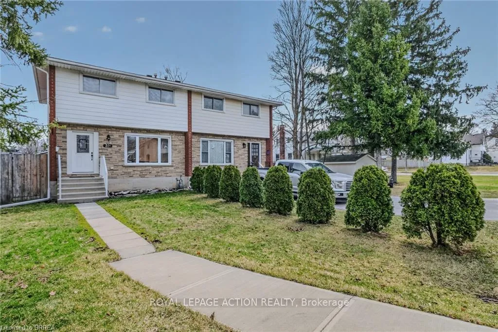 Photo 3 of Unit A, 31 Market Street, Brant, Paris — HOMEH
