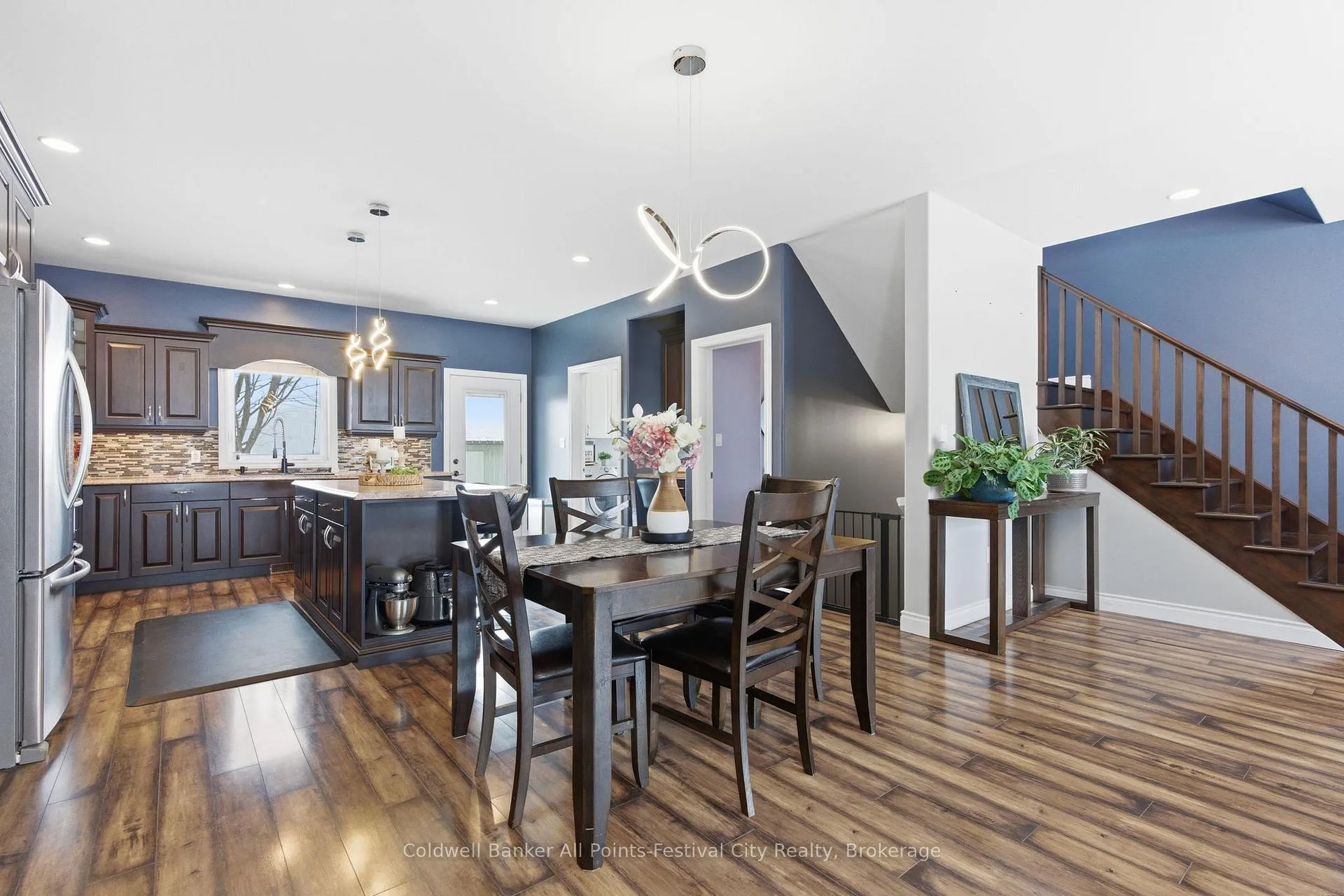 Photo 9 of 217 Britannia Road E, Goderich, Goderich (Town) — HOMEH