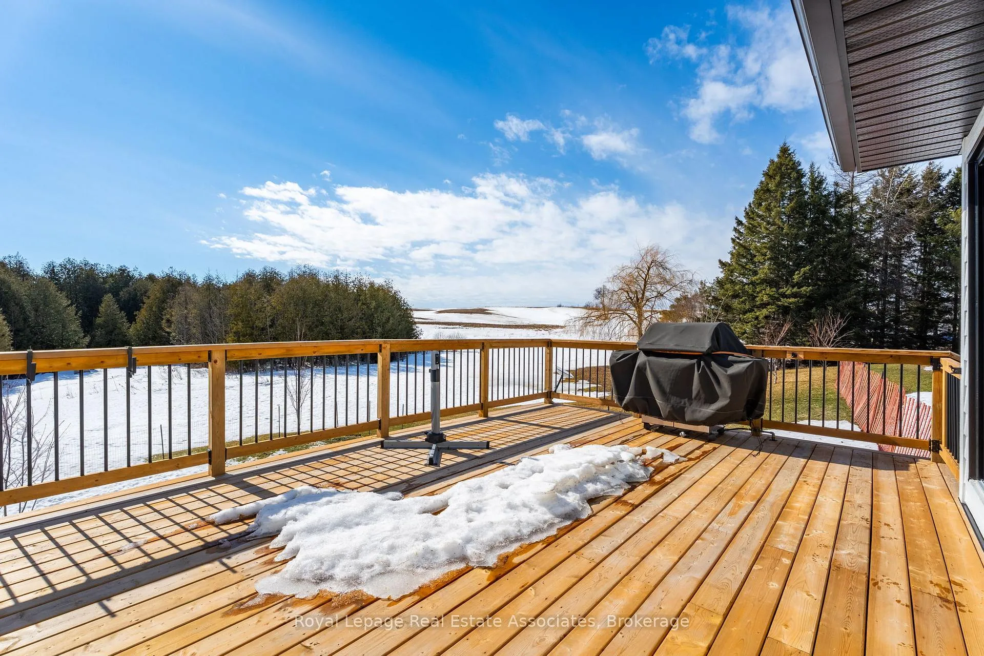 Photo 23 of 475352 County Road 11, Amaranth, Rural Amaranth — HOMEH