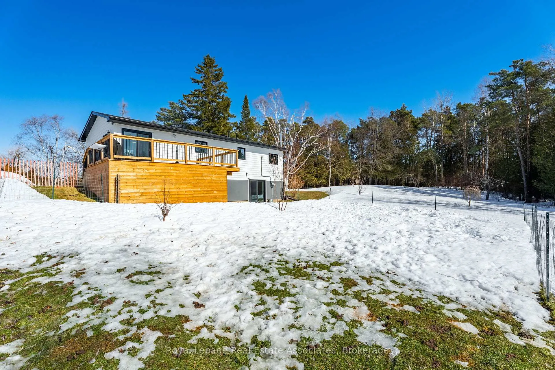 Photo 39 of 475352 County Road 11, Amaranth, Rural Amaranth — HOMEH